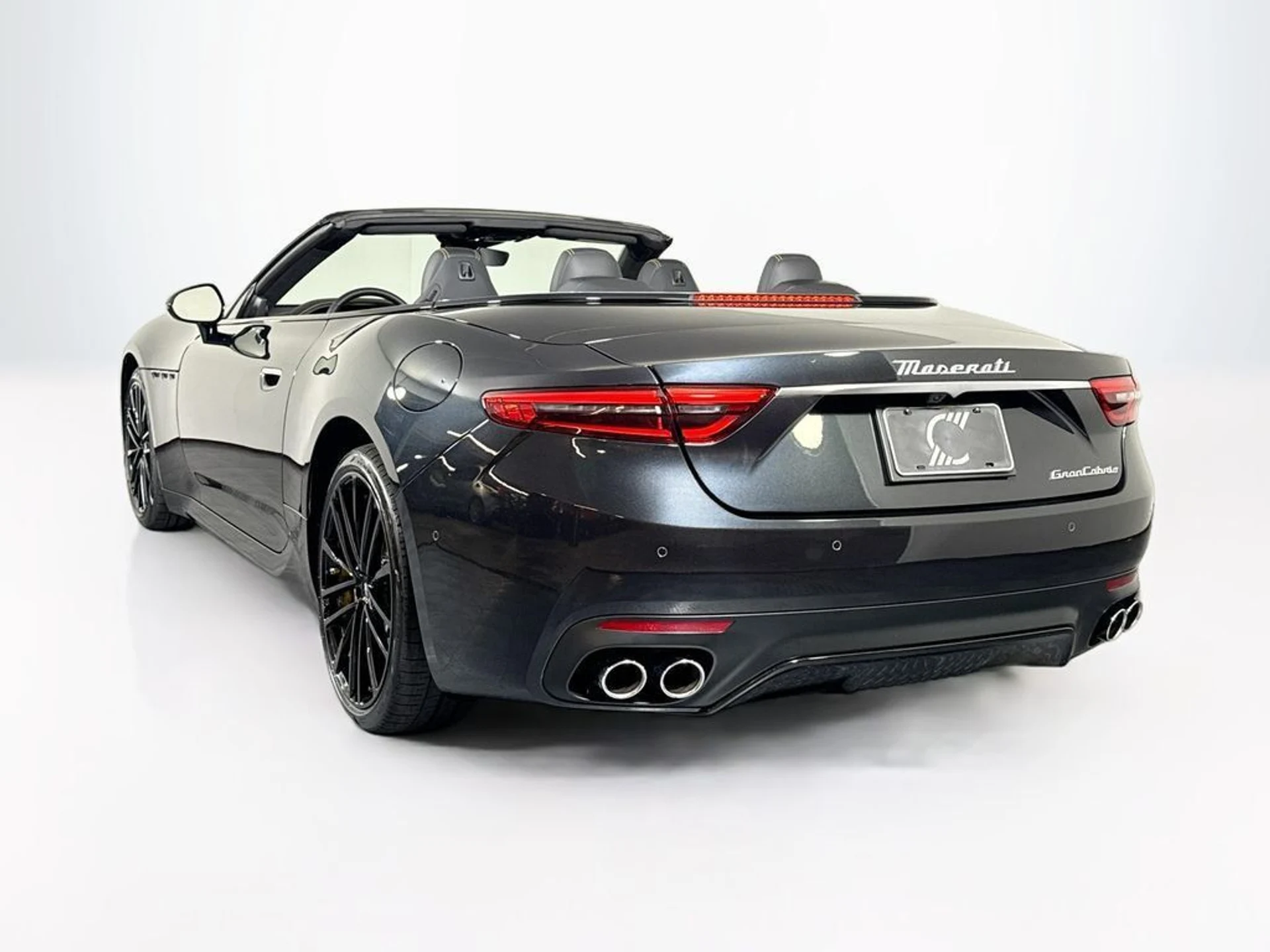 mph022_1135225916_new_2026_maserati_grancabrio_convertible_11350_23036271_24_1024_3dce382e5f