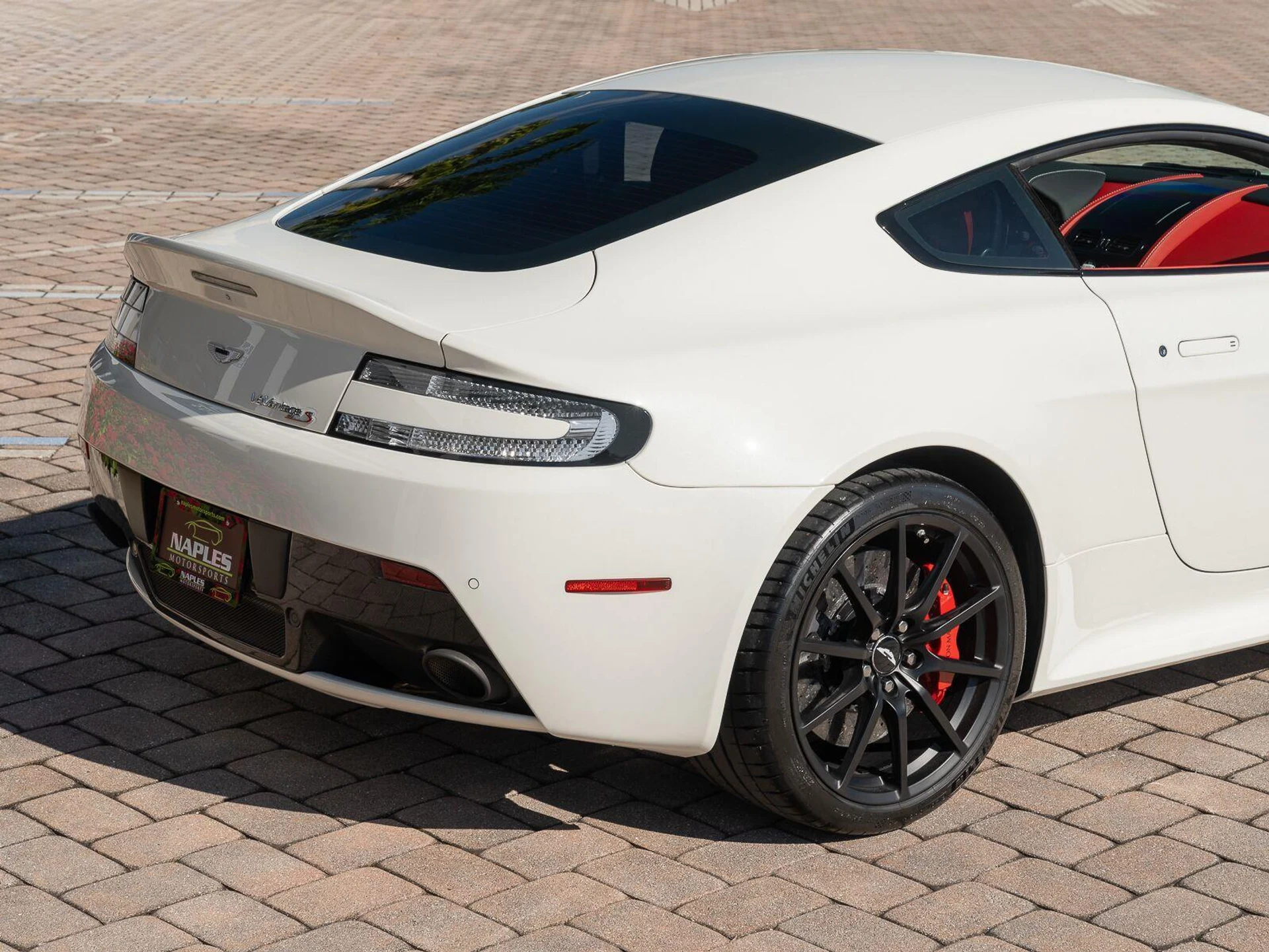 mph022_1136608551_Used_2017_Aston_Martin_Vantage_S_1792786091_d186c5fa4c