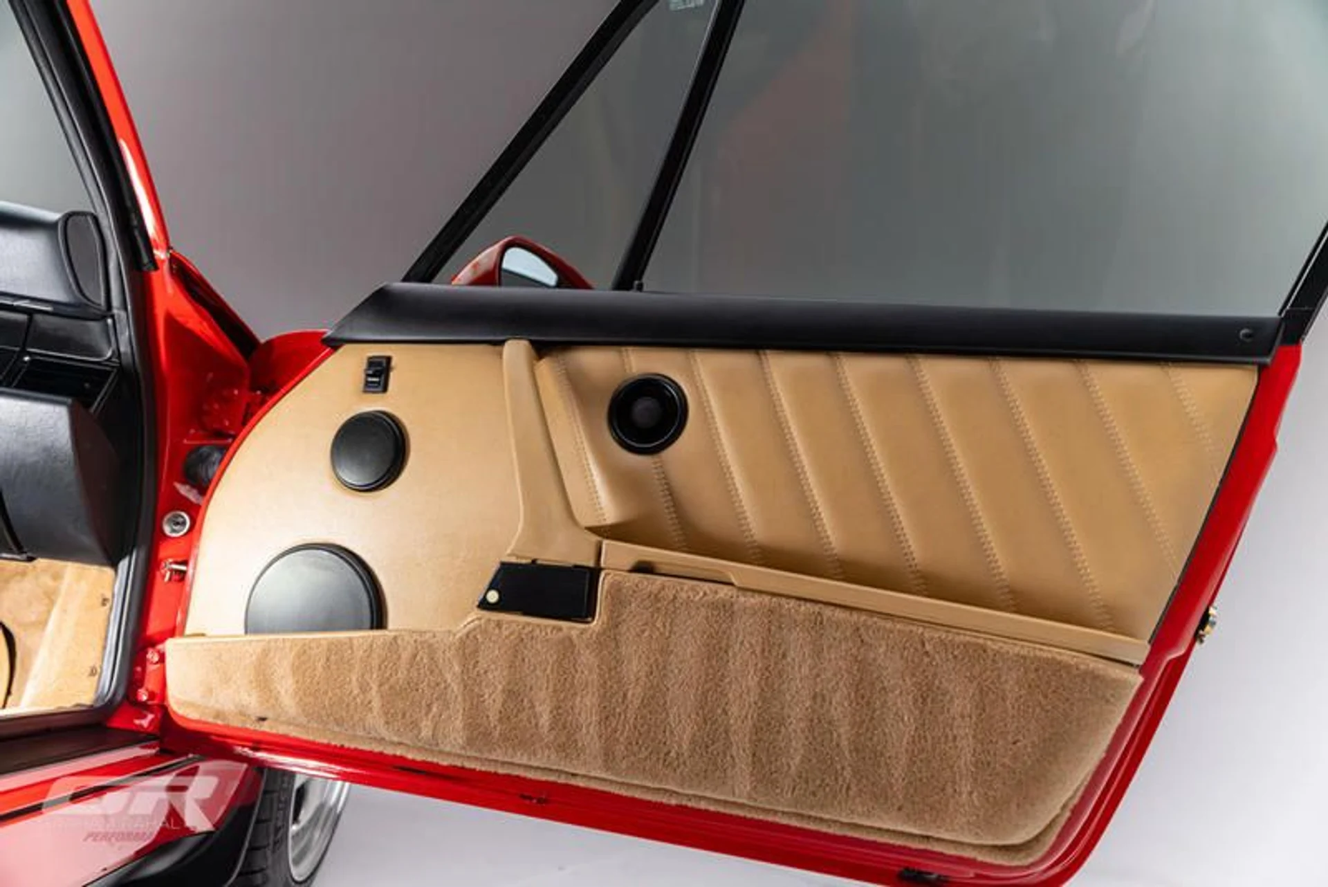 mph022_1143056970_21_B36_B17_449_E_4_A64_8_C46_3_B3_EFE_94_E1_CC_1c24c12a1c