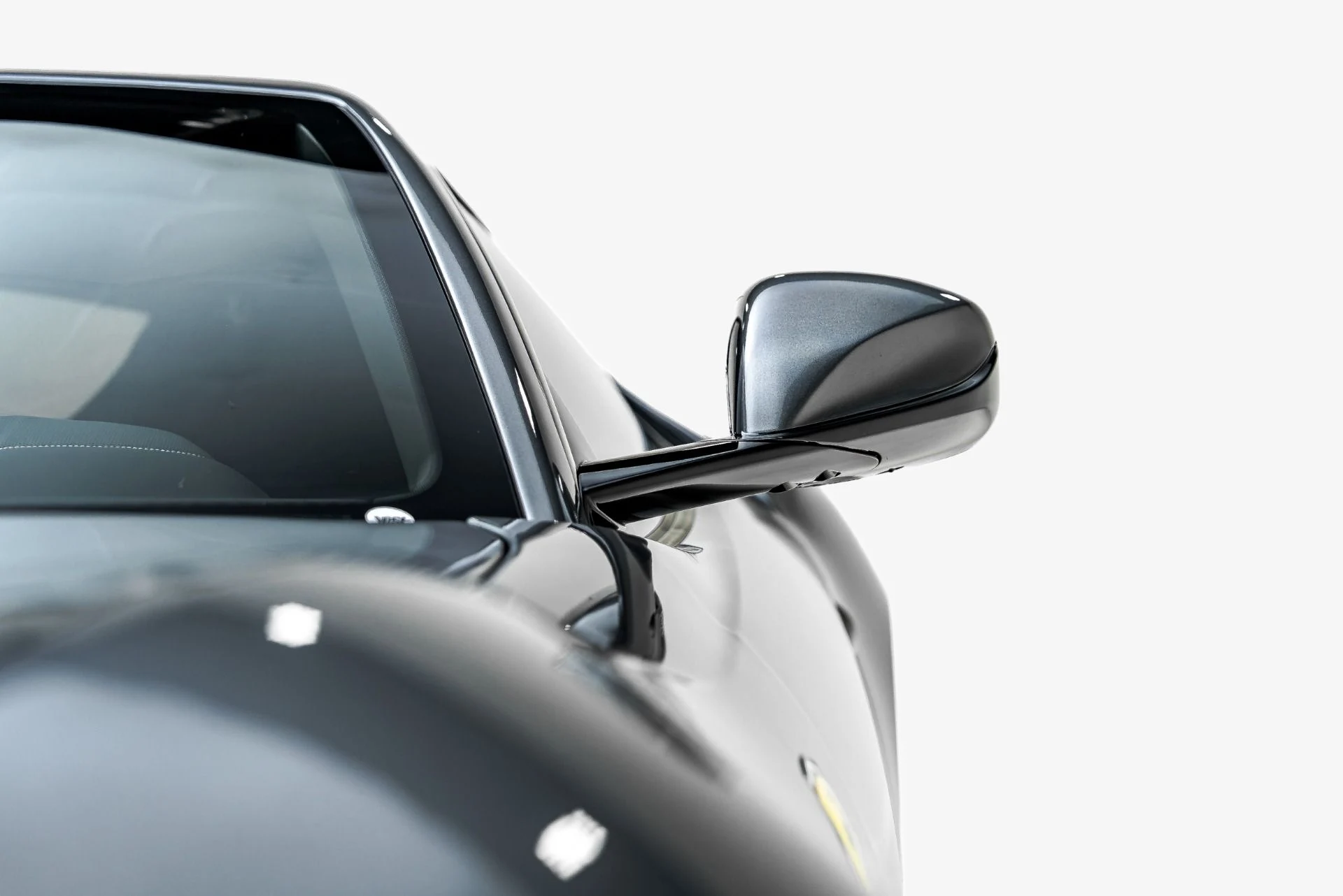 mph022_1145769004_Used_2019_Ferrari_812_Superfast_1784241728_830fc6b49f