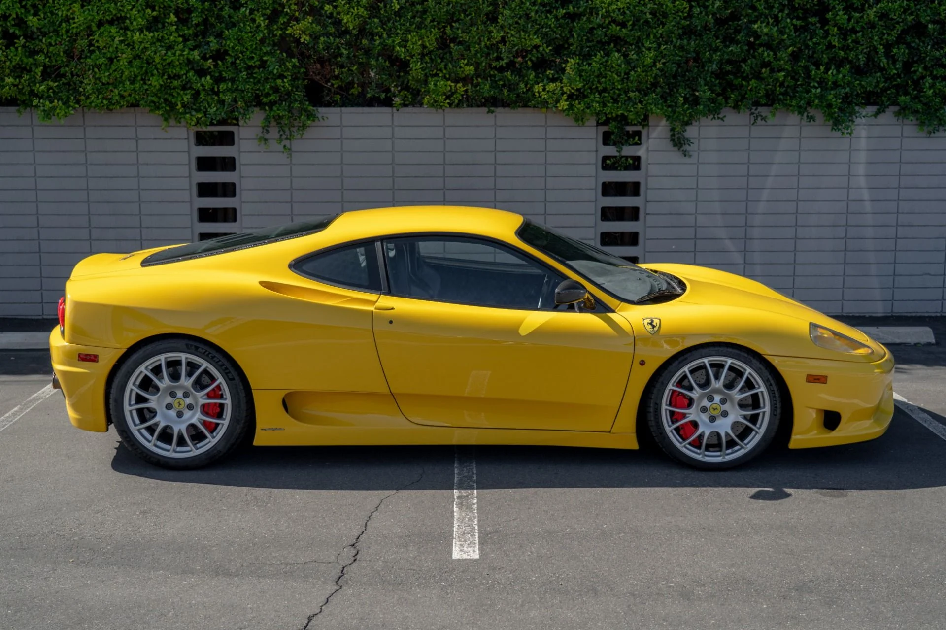 mph022_1147538215_Used_2004_Ferrari_360_Challenge_Stradale_1761174873_a8285ff85c
