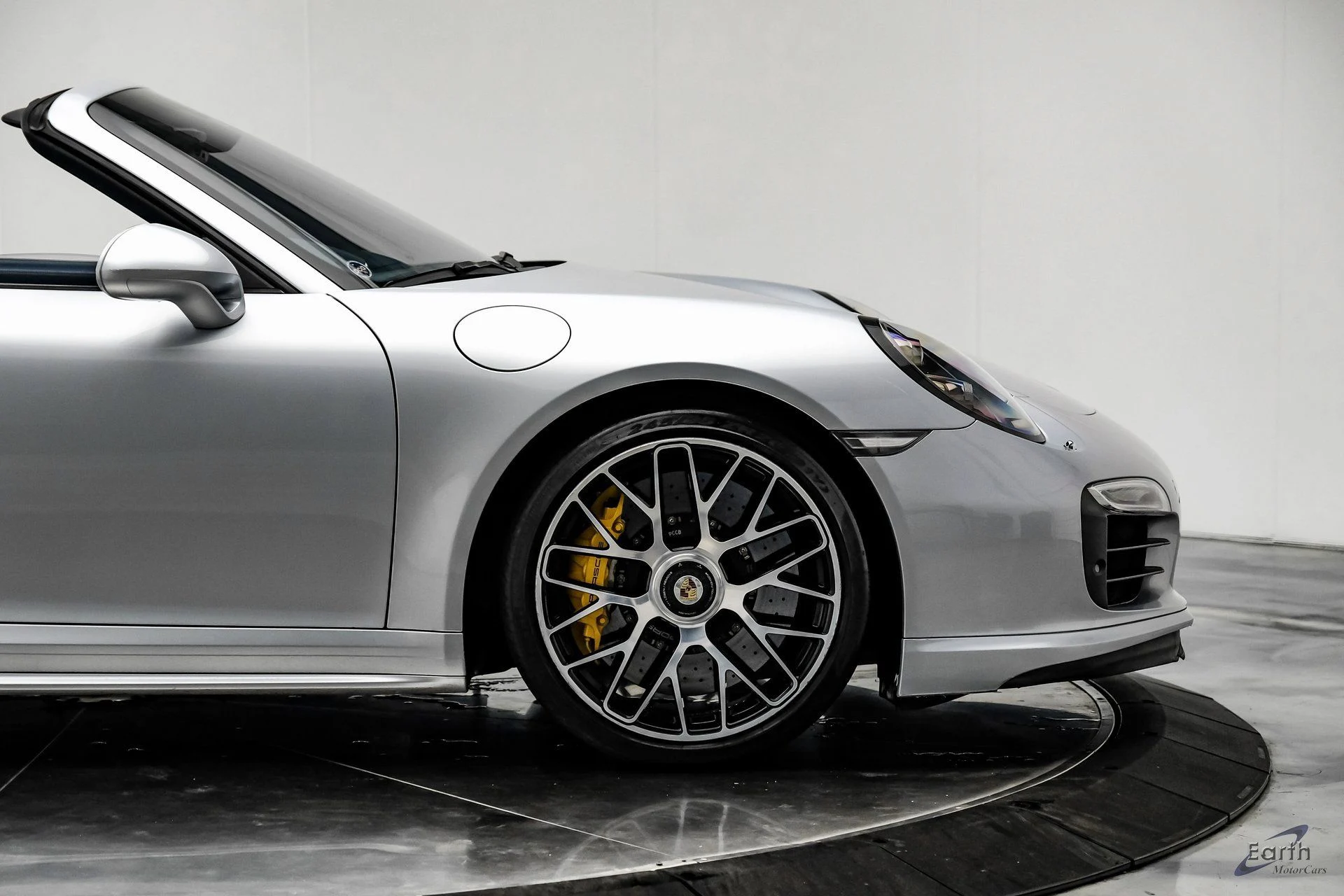 mph022_1150519404_62e0a8a1439fdeb09fc0328105b8cb30x_84755e7429