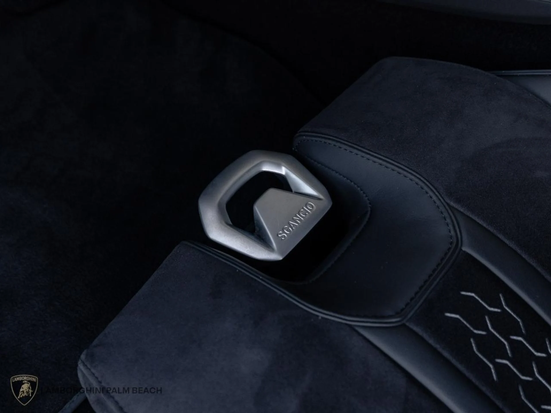 mph022_1152774525_3d747f46bf11017e0d1cde97ce3c4285_ac4416d323