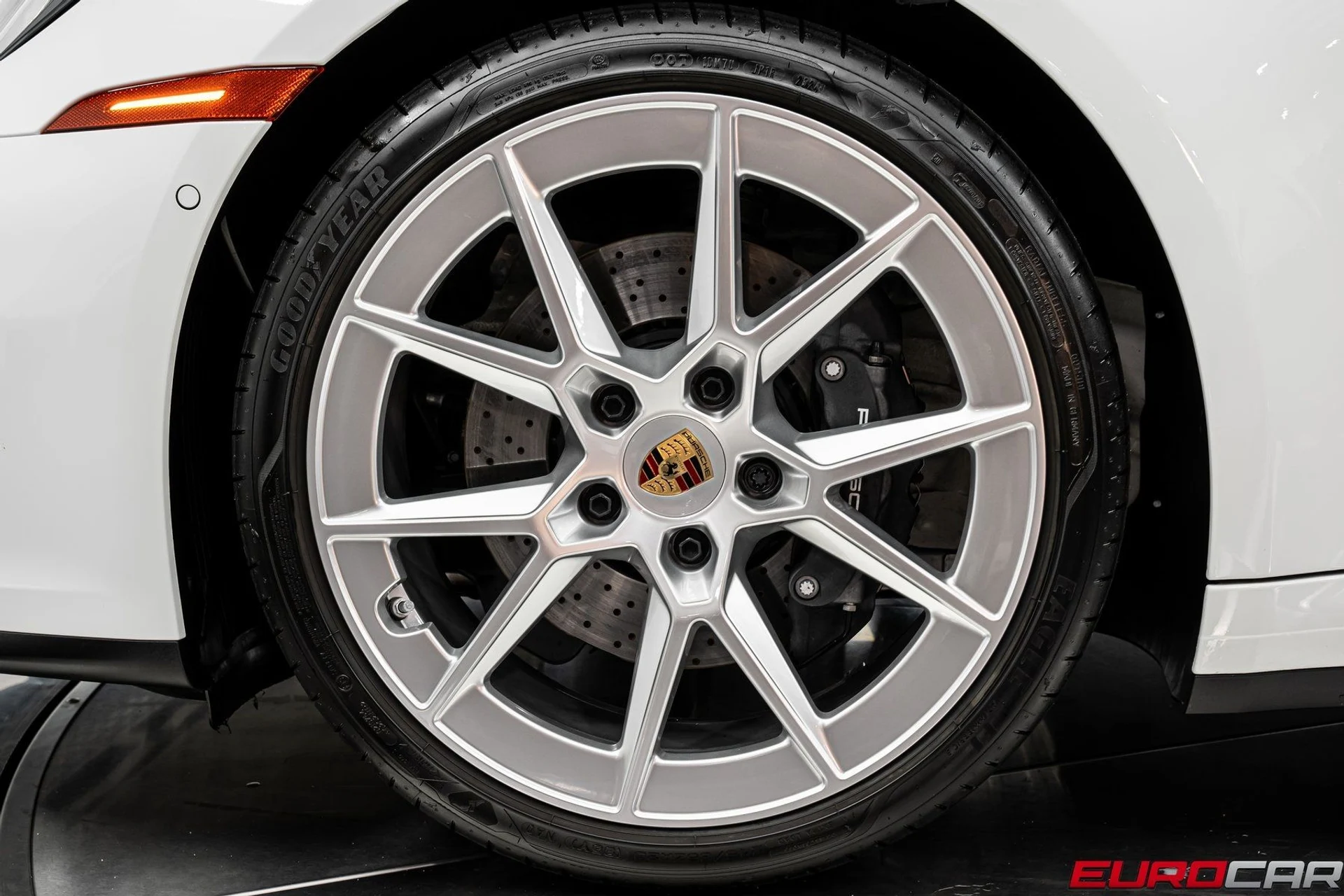 mph022_1153802282_image_23_c80d18b9bc