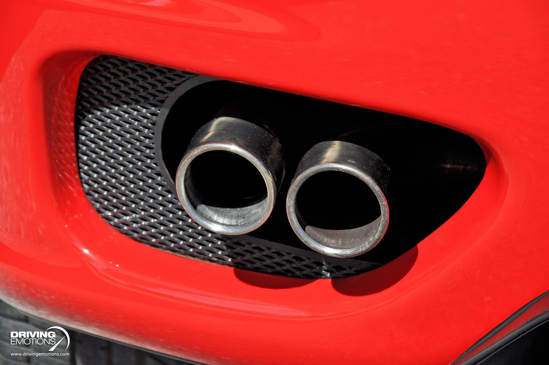 mph022_1154900659_824_p23_l_d027157b35