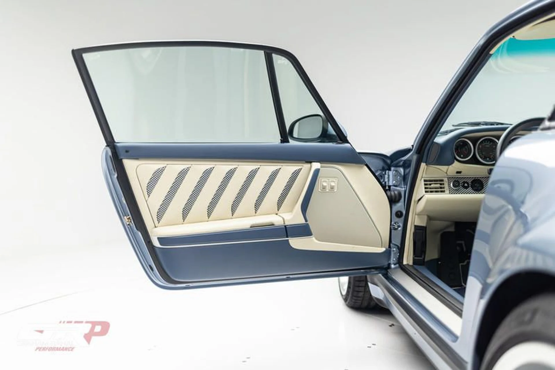 mph022_1159882188_64_FFD_3_EC_00_D3_4792_9_FA_3_511_B33178_FE_6_b1a94b0ba6