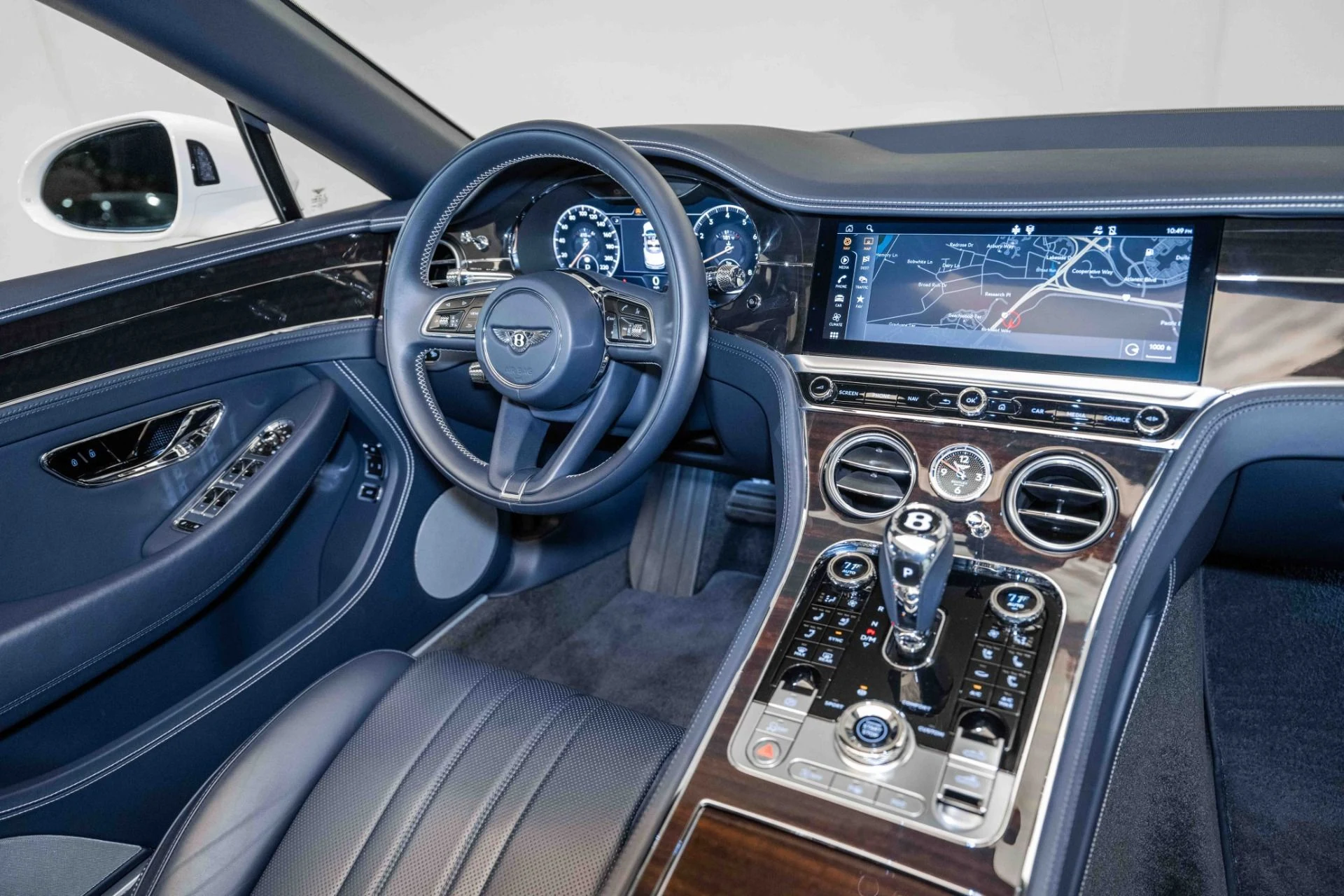 mph022_1167430191_Used_2021_Bentley_Continental_GTC_V8_Convertible_1733325878_f187493256