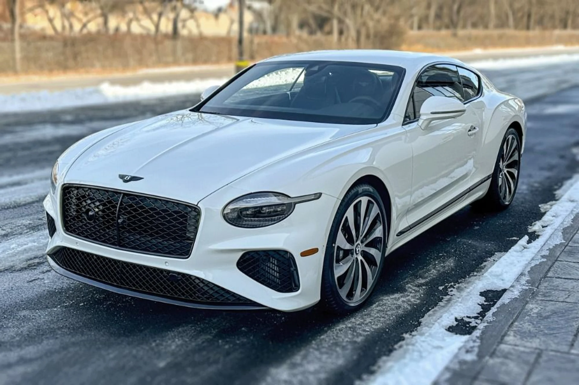 mph022_1176901355_New_2026_Bentley_Continental_GT_GT_1769077494_819cf45958