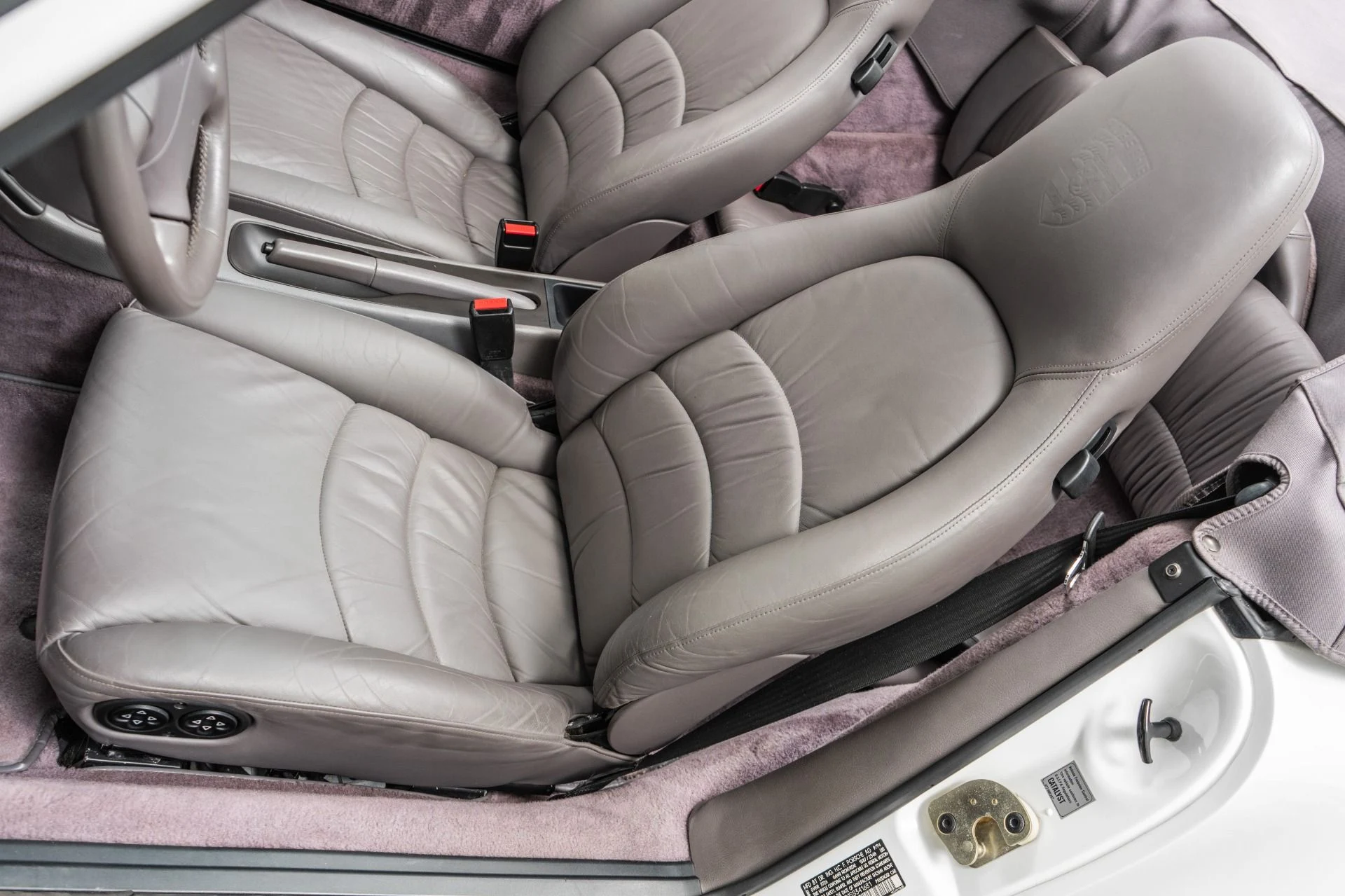 mph022_1178539829_Used_1995_Porsche_911_Carrera_1788212856_b19c7ed0c6