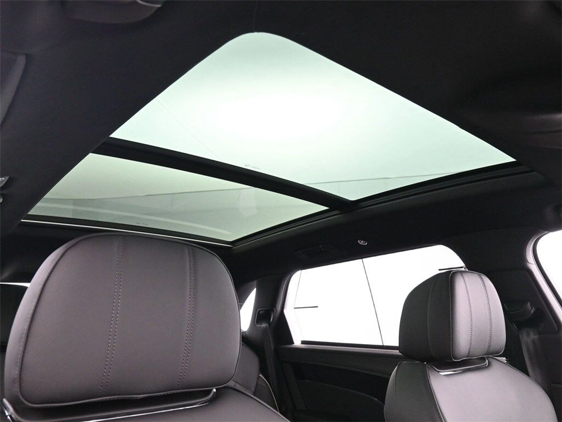 mph022_1179104538_0b236a7402047b15cb3fd25eaed0817ex_53e9e8e9d5