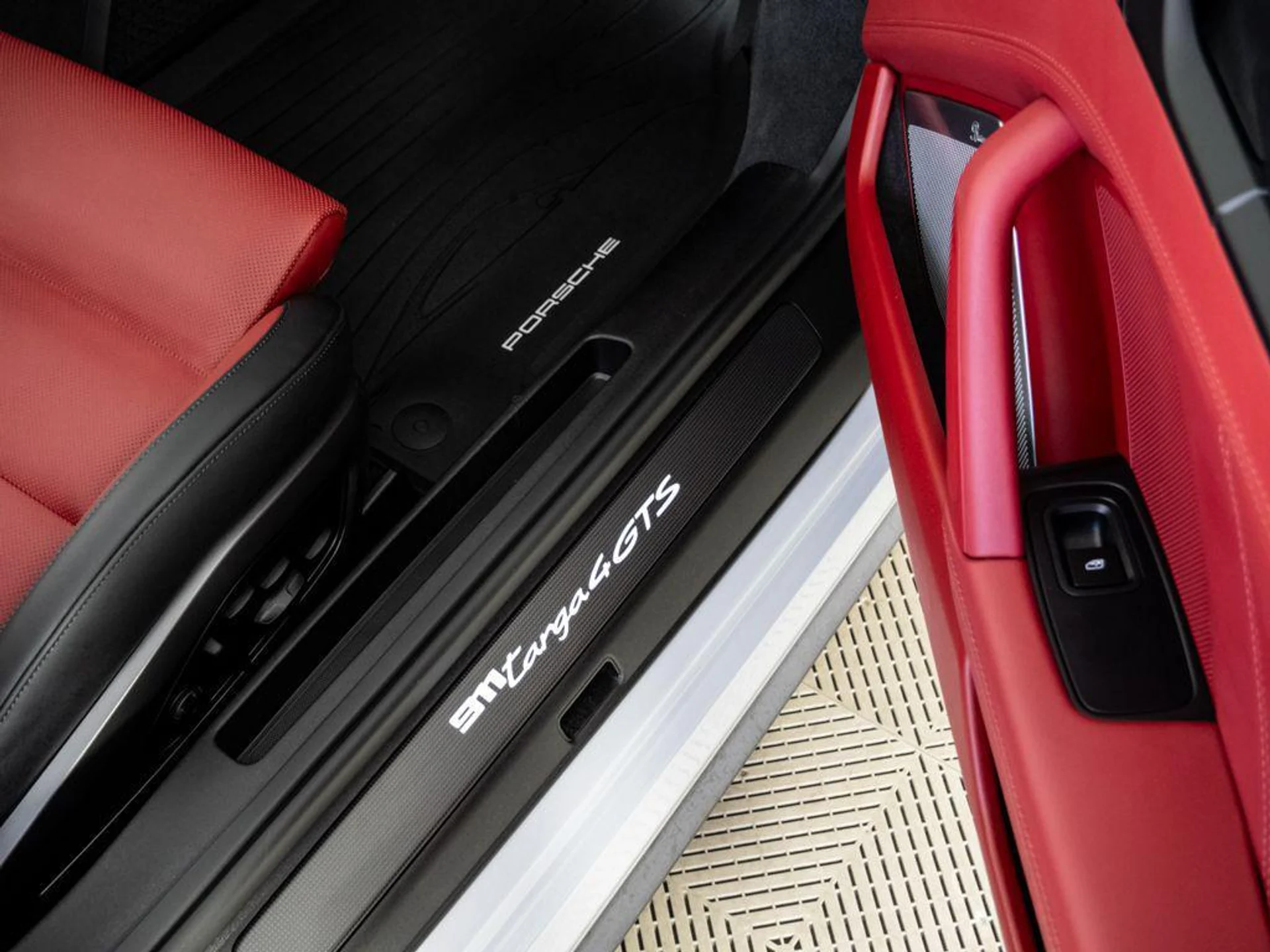 mph022_1195686038_fiad_F_Nnf_P_En_Ty_Su_TQ_Gk_G0us6_L4_052882d537