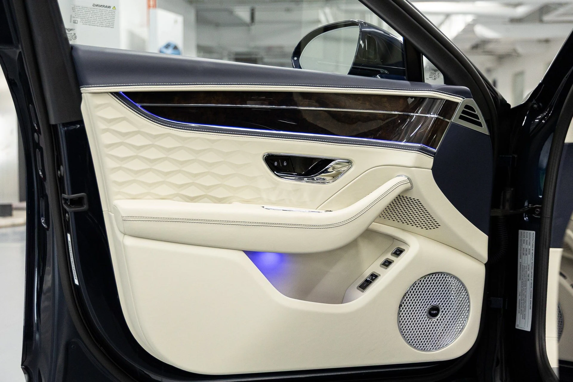 mph022_120496504_35882c4c2b62cad0f3ea79c8875135ebx_71548fd174