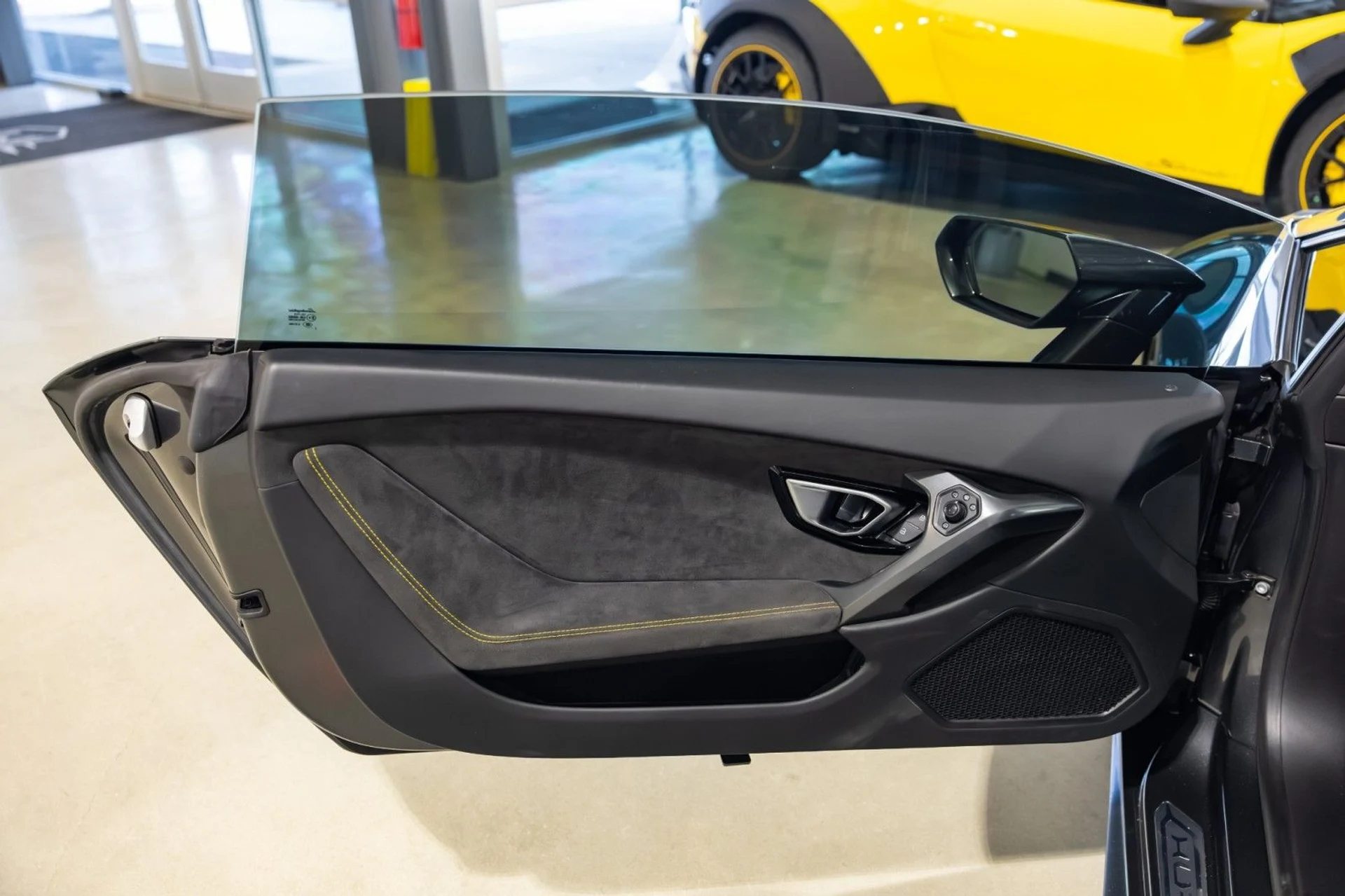 mph022_1210366520_Ew_85bbfe1d20