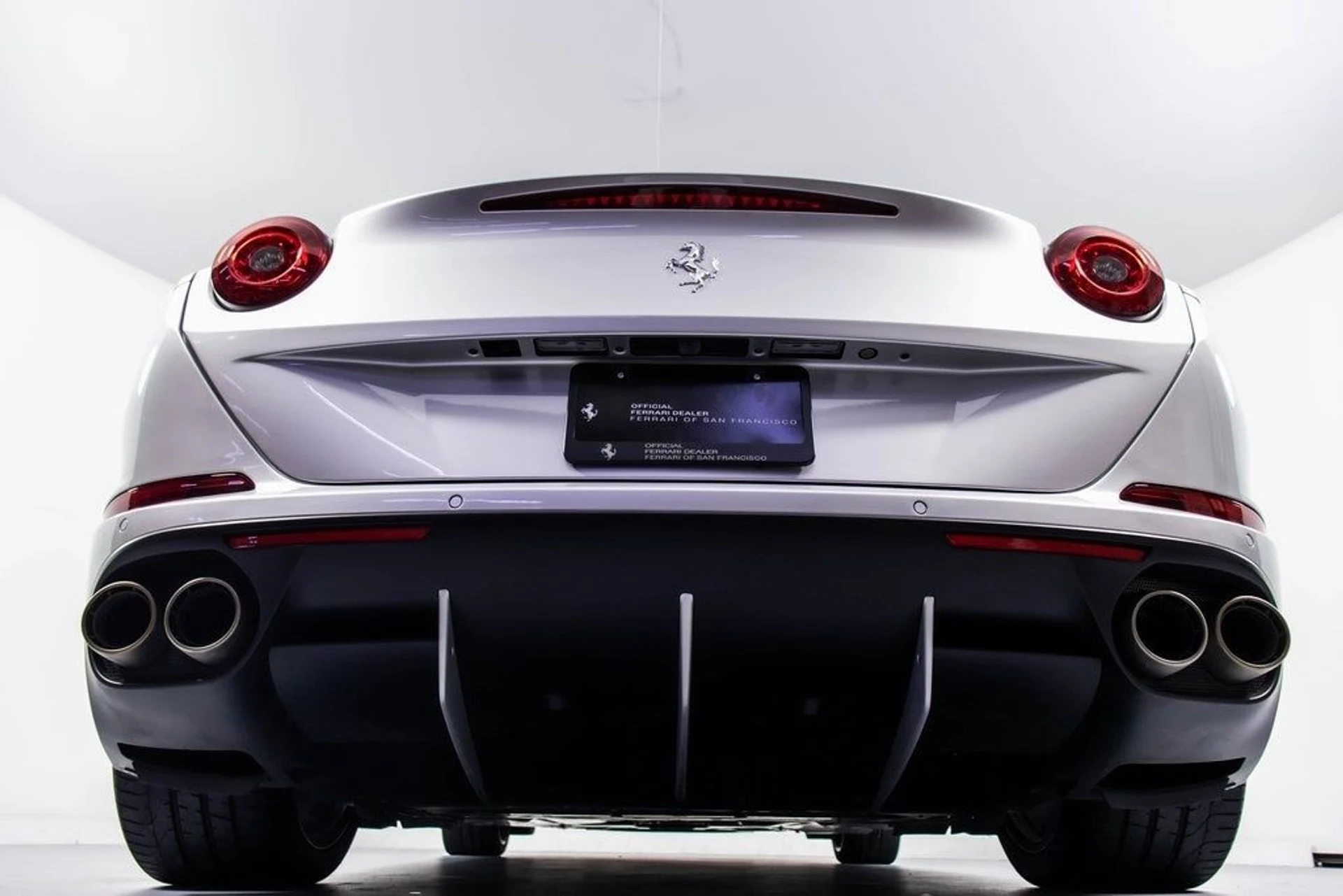 mph022_121192978_cfbc104fc90e973c68c0a58d14cc2ed3x_6195795d6c