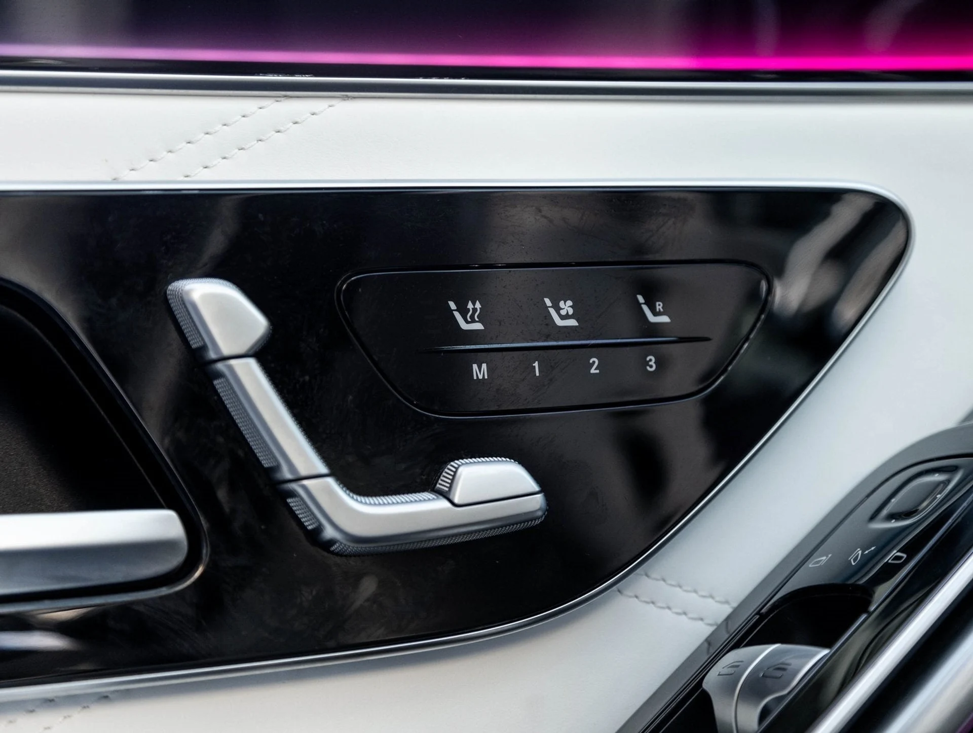 mph022_1216640208_23_44f0946a8b