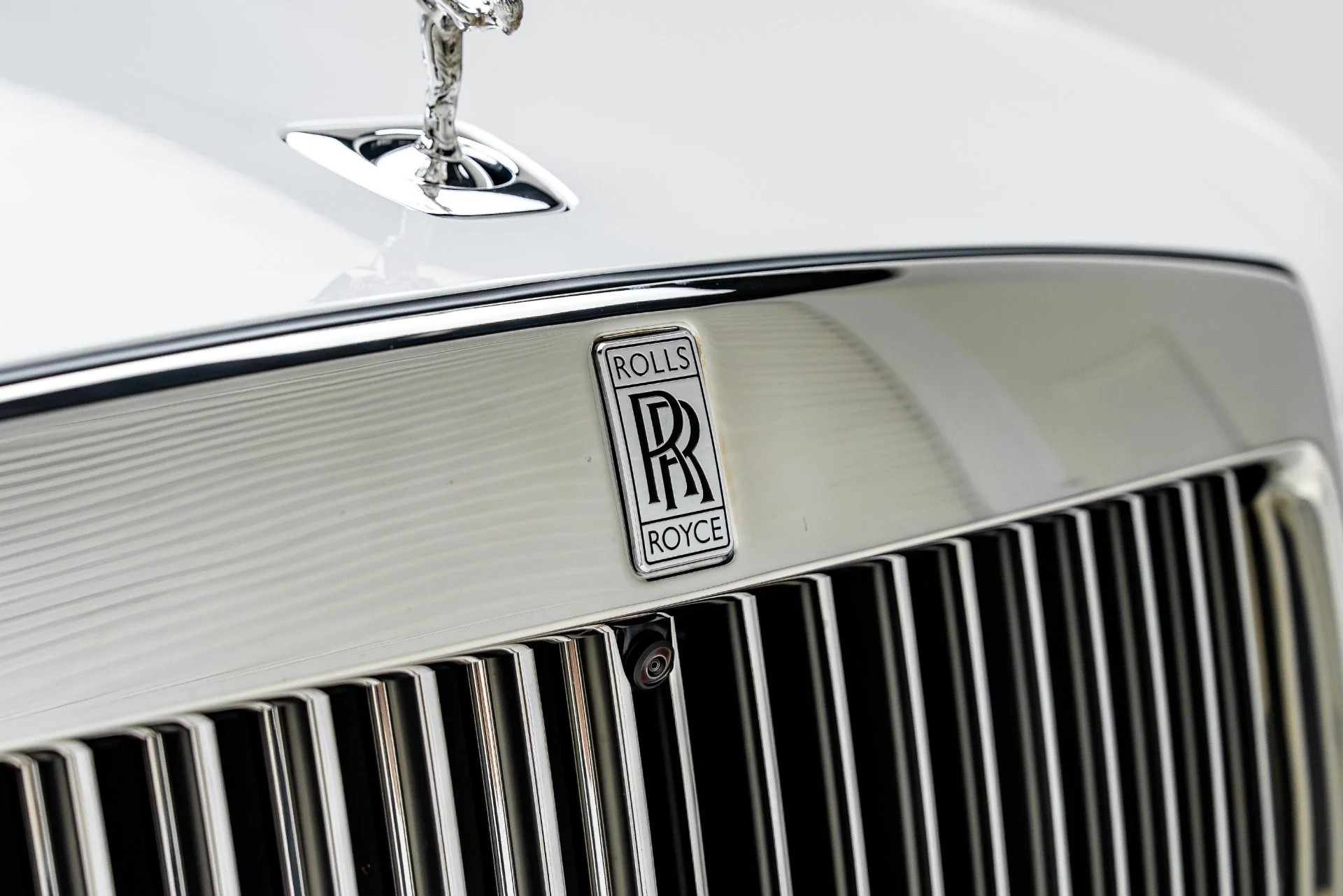 mph022_1217458423_Used_2022_Rolls_Royce_Ghost_1784162782_1841204209