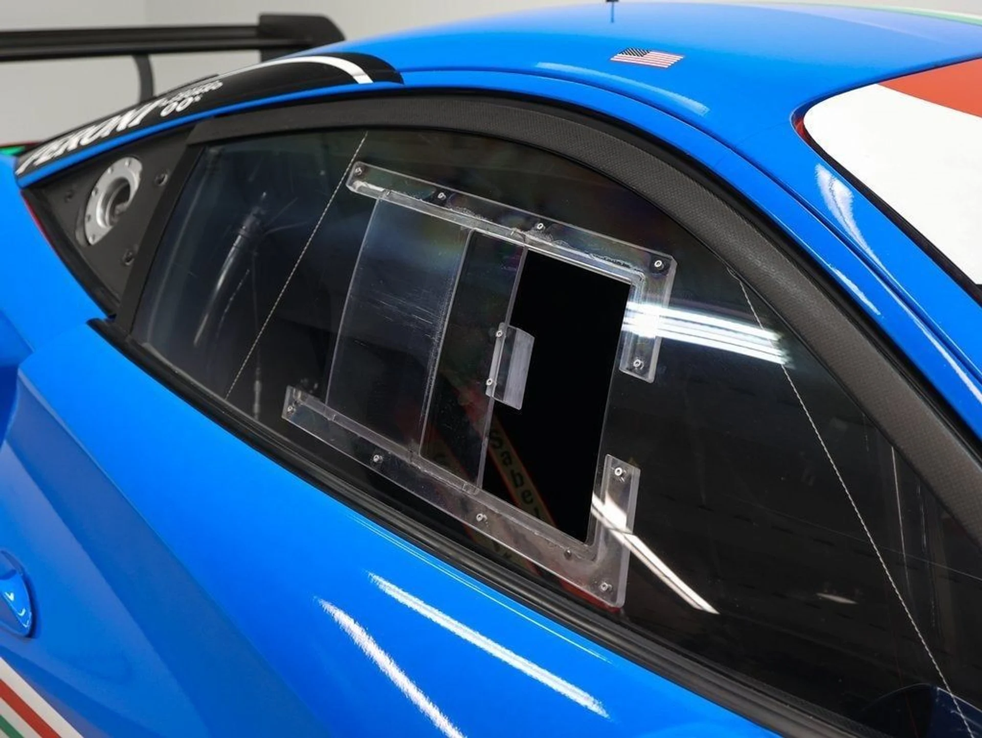 mph022_1222098884_23_14e186b3db