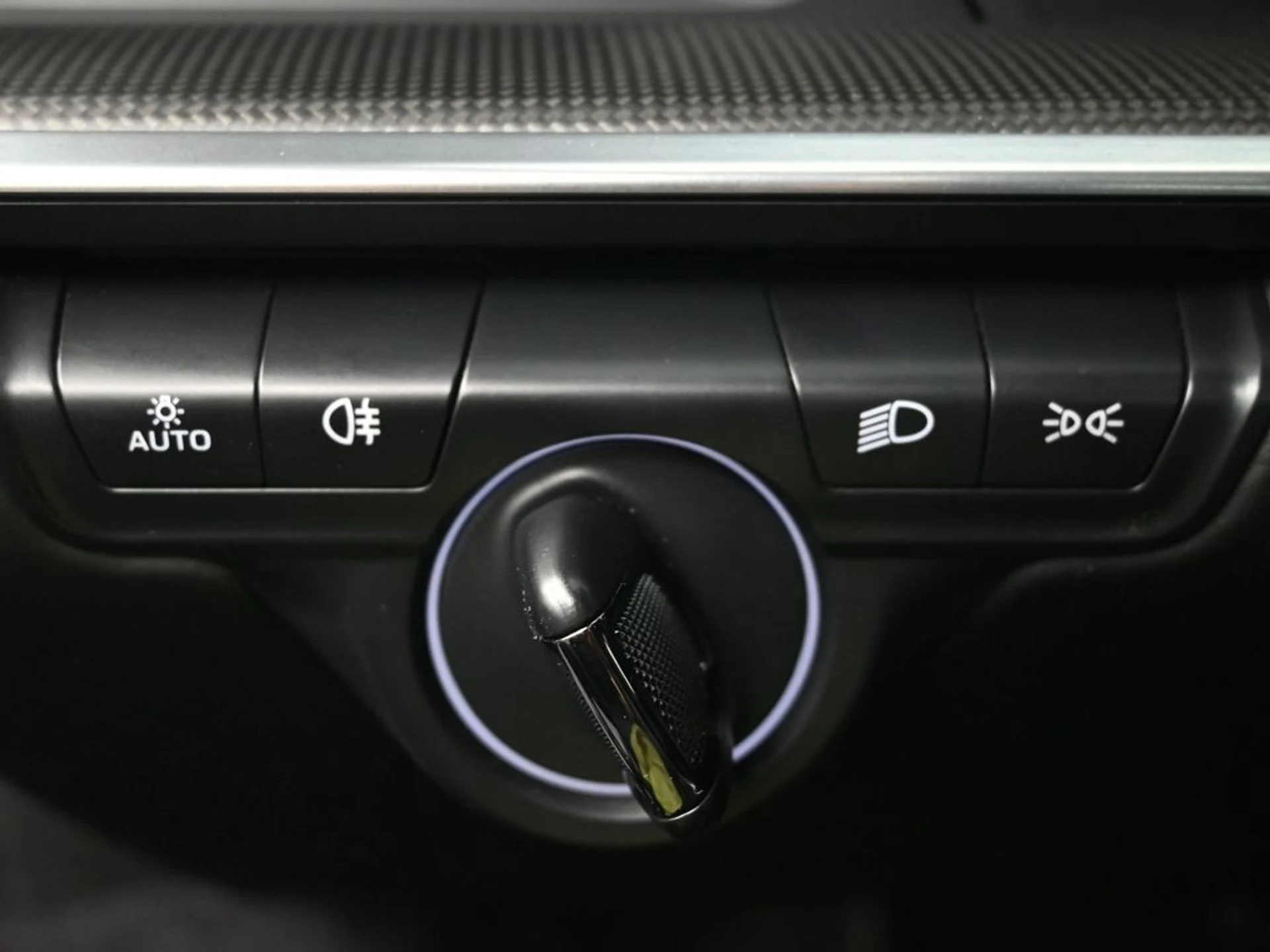 mph022_1223803156_c696191021a69cd7fabaa0edd932ba5dx_74a53f9c02