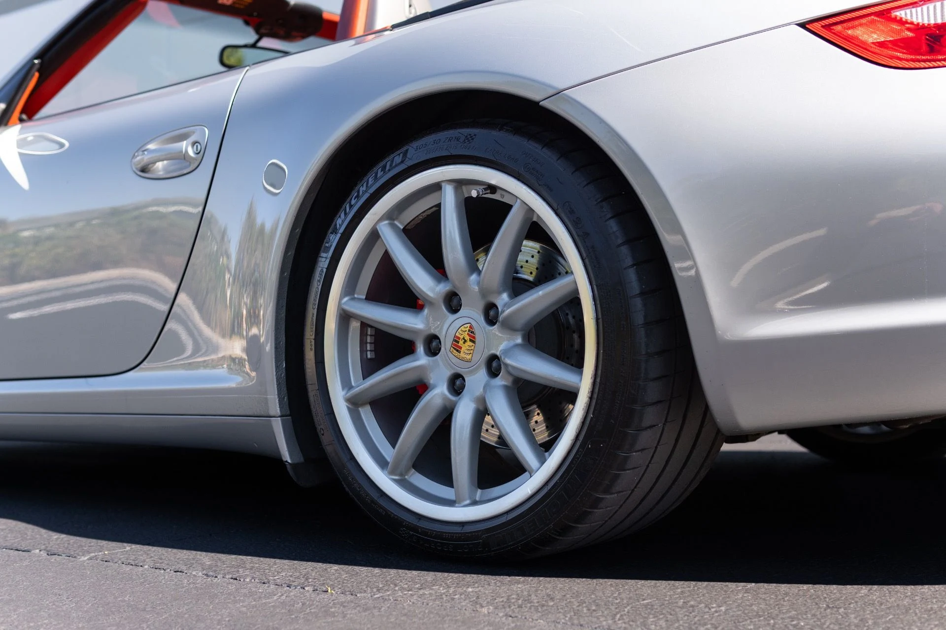 mph022_1226926949_Used_2006_Porsche_911_Carrera_S_1770441692_262bdf6e82