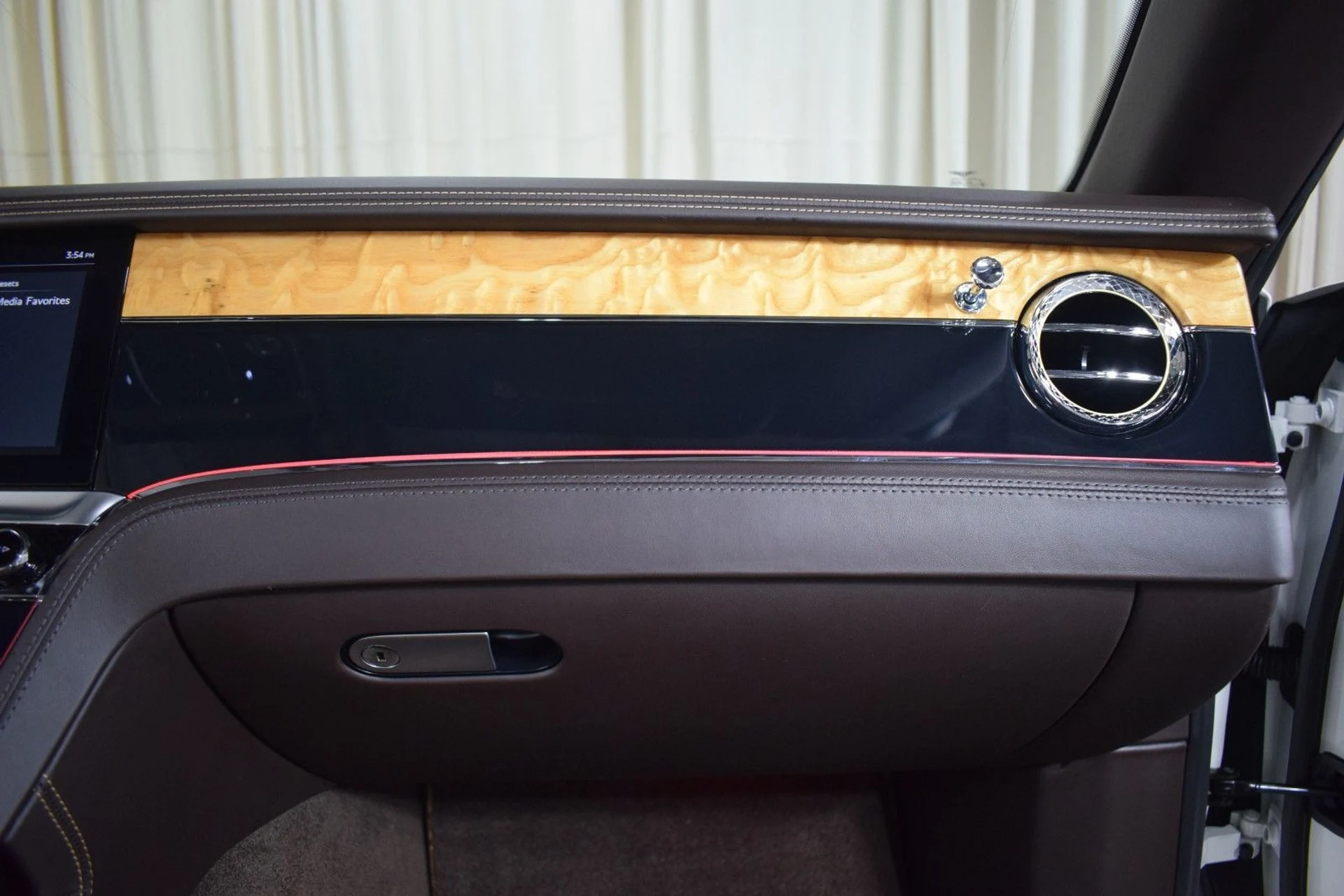 mph022_1232099149_0163c447b43f2d77b392417b18099761x_6949e12fbf