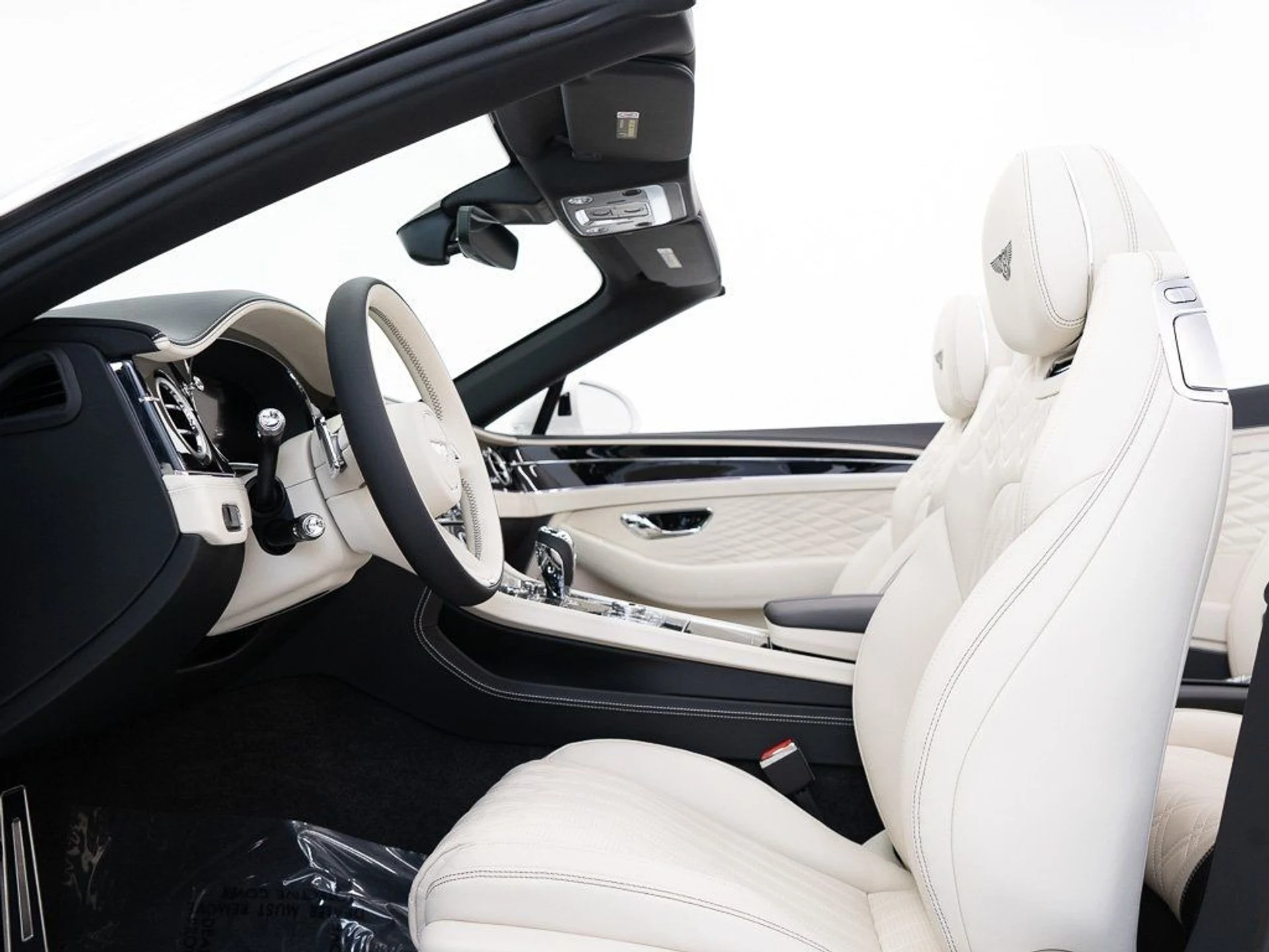 mph022_124340714_bbddc01cbe7ec39f70441b3eaf65c943_7e536c8db0