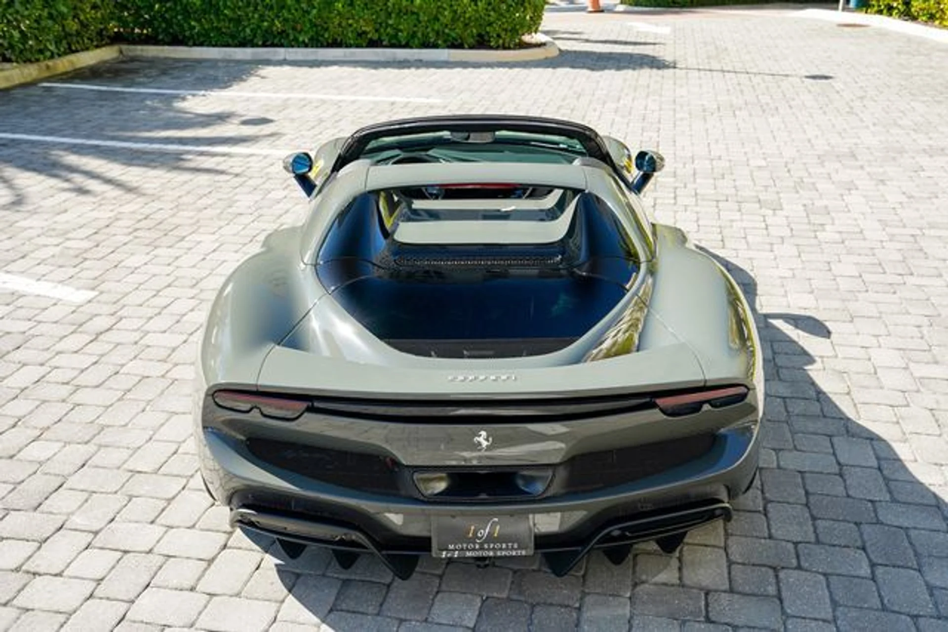 mph022_1248064875_22966830_23_09b3457ac9