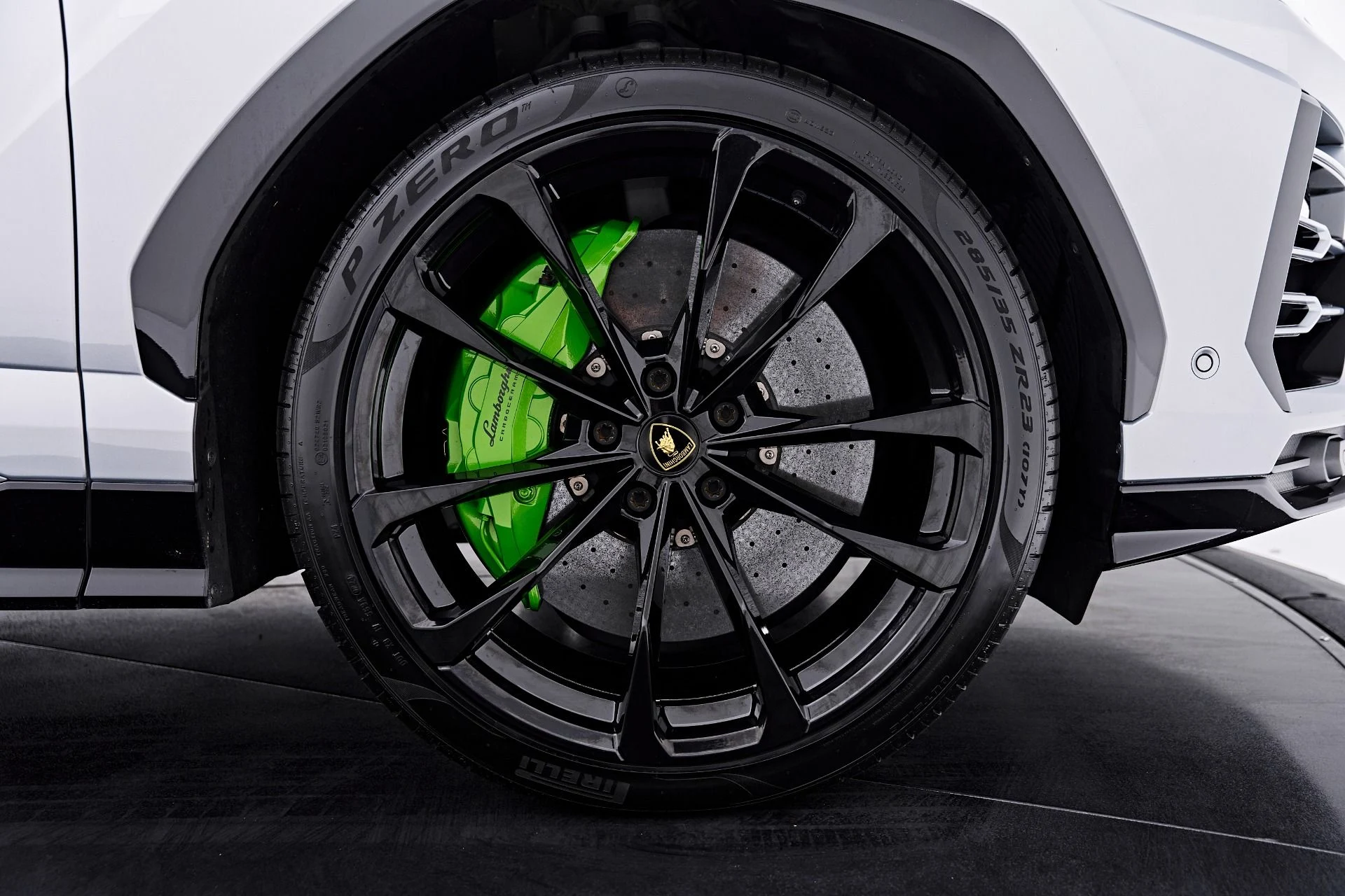 mph022_125231881_Used_2021_Lamborghini_Urus_1788457881_1494ab224e