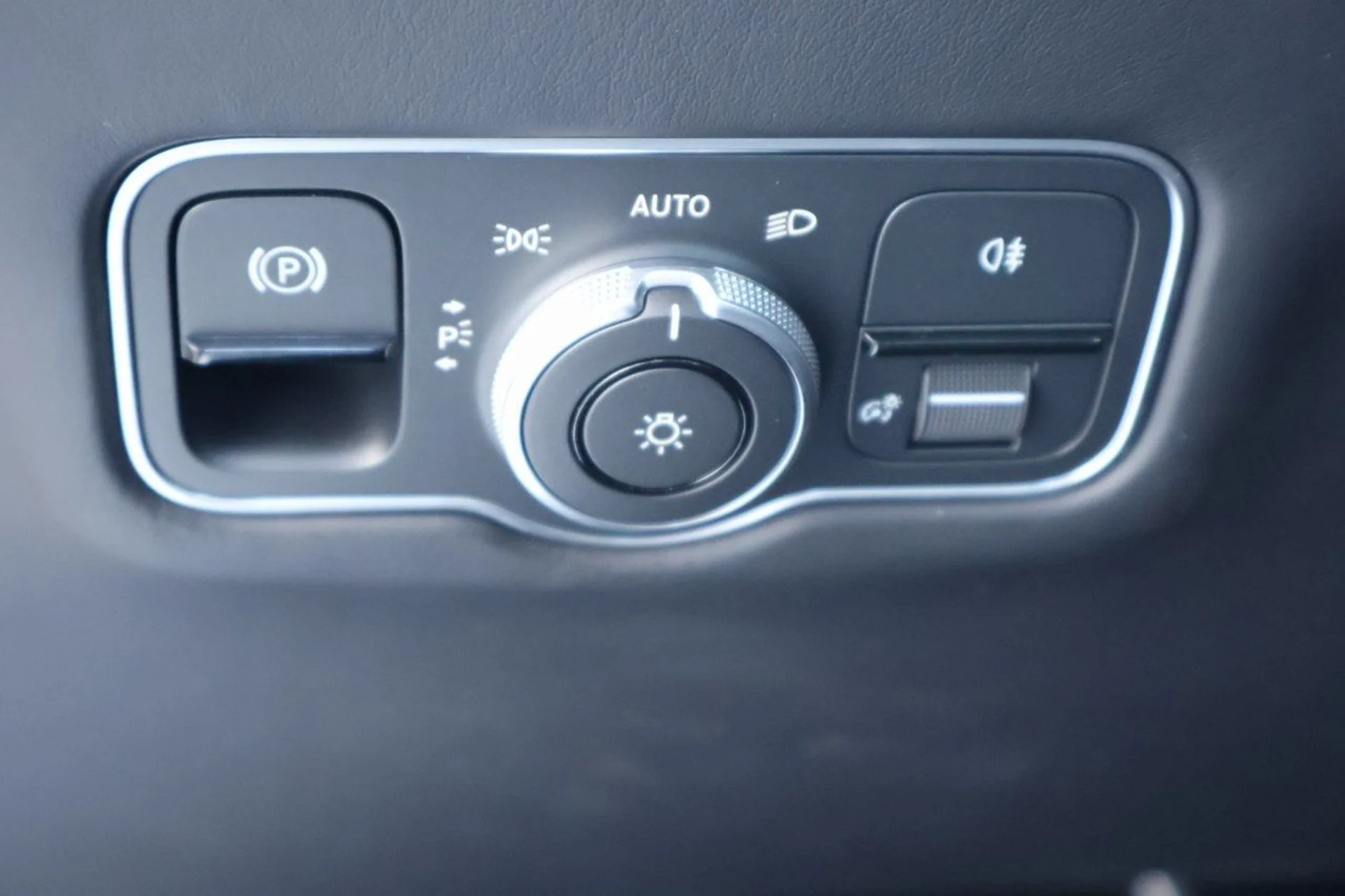 mph022_1256288440_23_97a09d141a