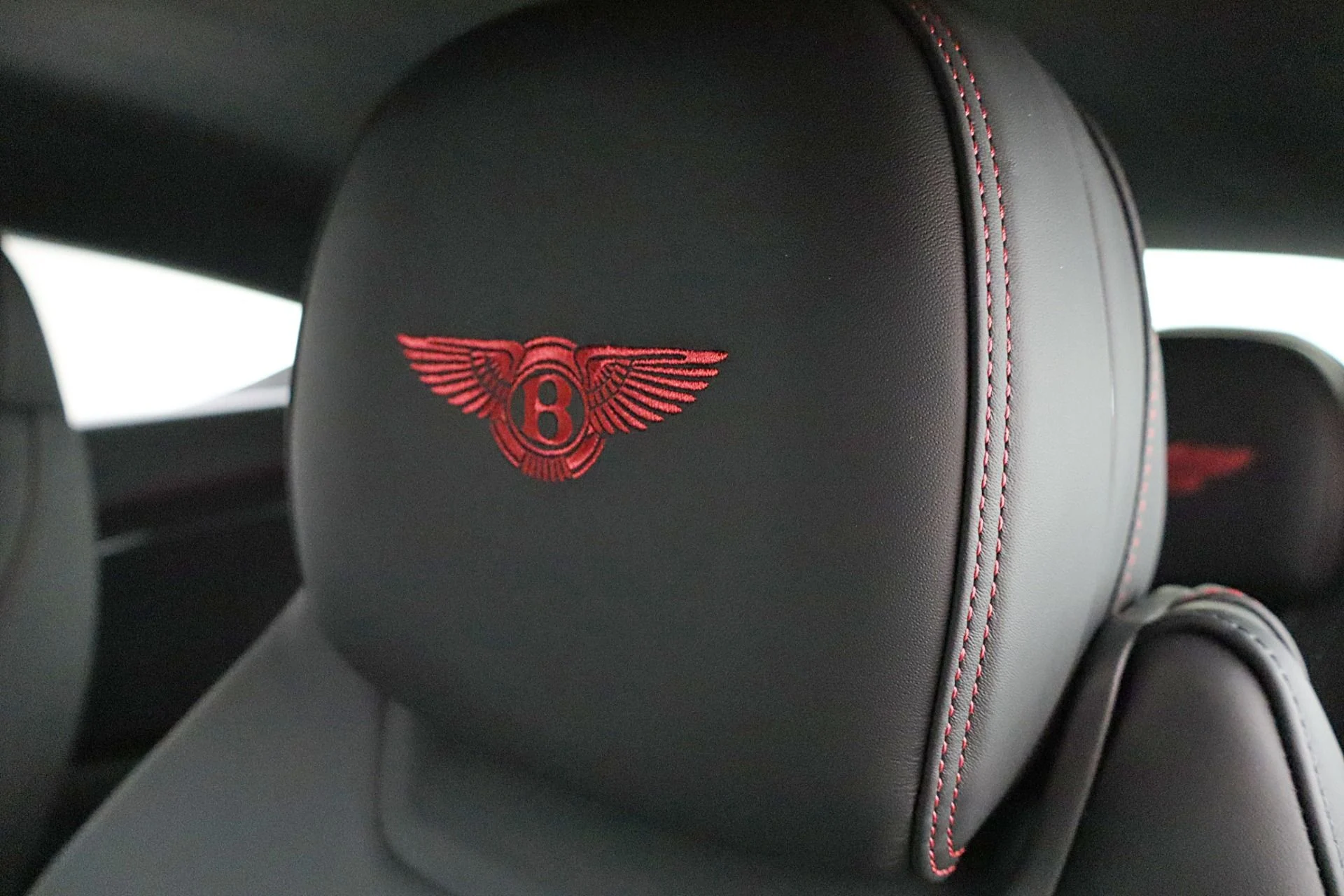 mph022_12604082_New_2026_Bentley_Continental_GT_63645e7e39