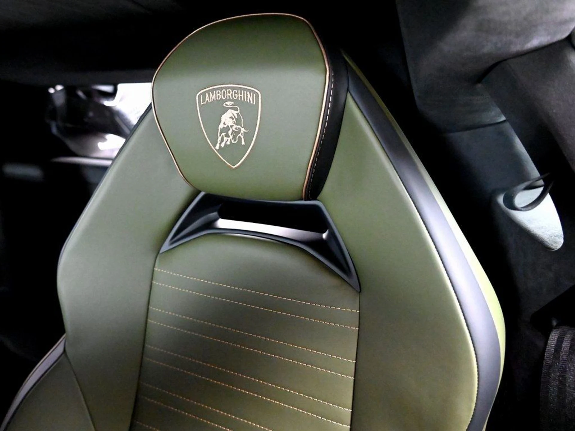 mph022_126124859_482a3778addfca54084aef146dcd7ec2_7ec77bd0b5