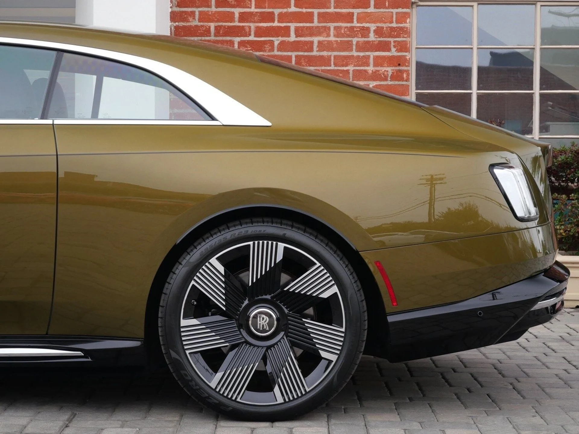 mph022_1262064092_a04c6ae4bd2615fd23cffdb06a8e5866x_94f6fc9cdb