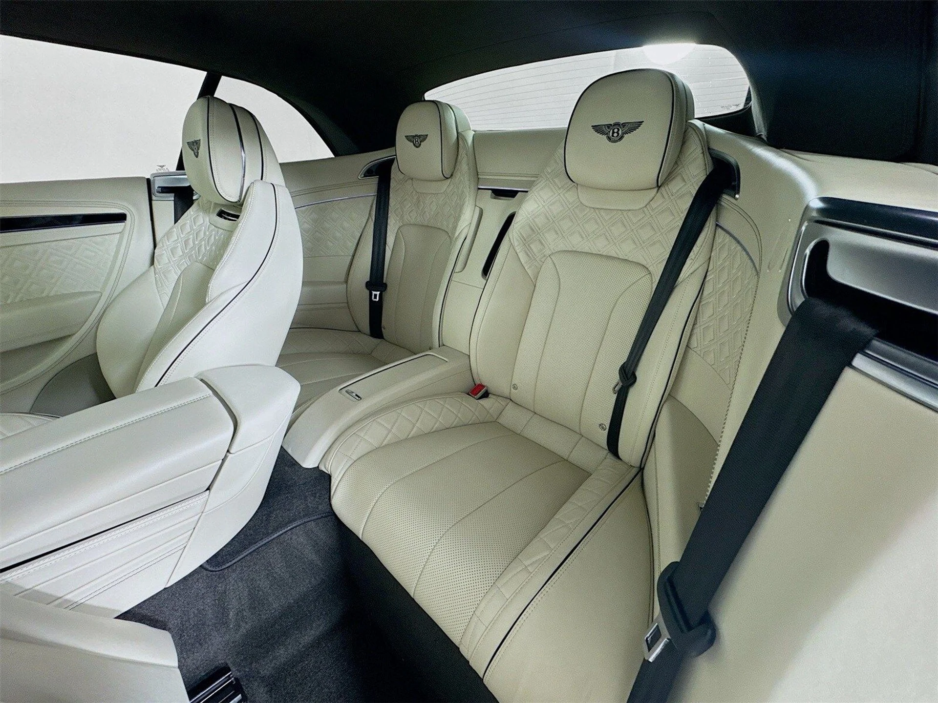 mph022_1265581748_c55d7e1a0b163a4b28412a2102cb0e01x_8fa496374c