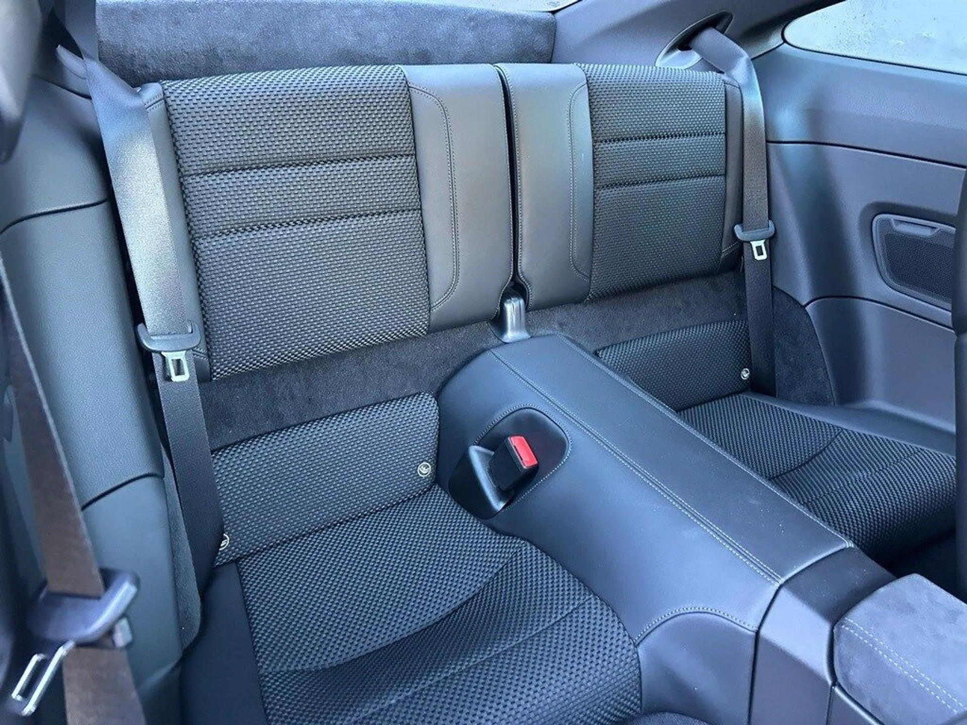 mph022_1273589007_70c27ea413224e3ba7ca78b6c3288f27x_fcd4076f90