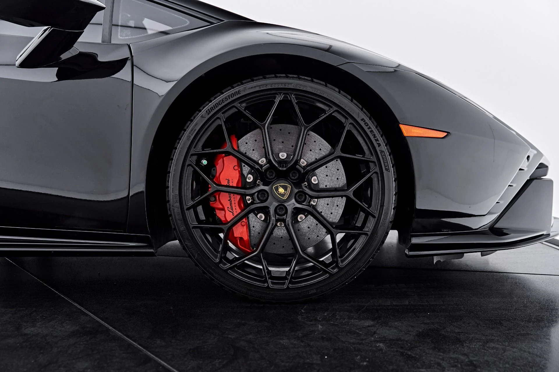 mph022_1278438956_Used_2024_Lamborghini_Huracan_Tecnica_Base_1790185315_b99fab8ac2