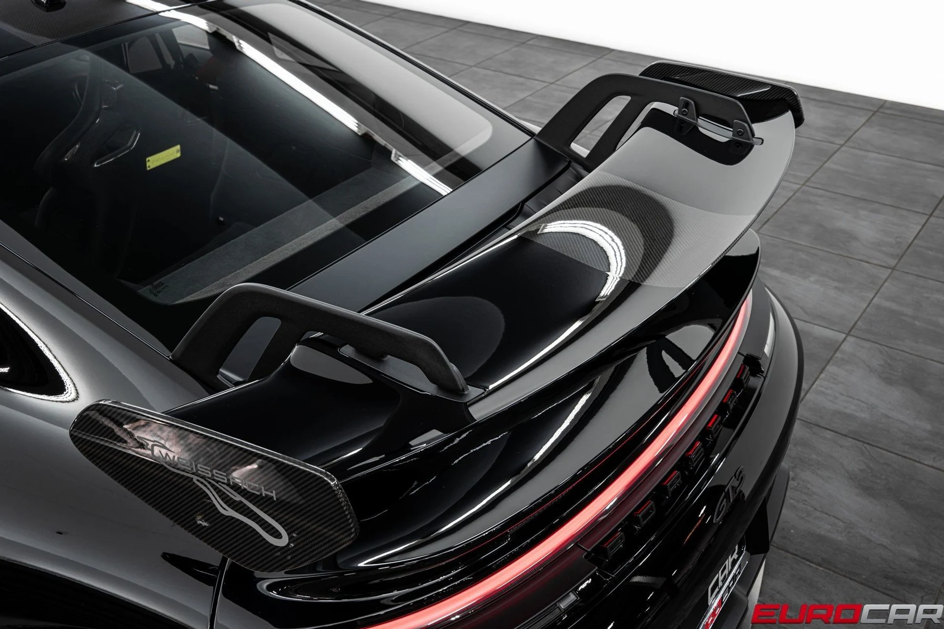 mph022_1282441061_image_23_c38242218f