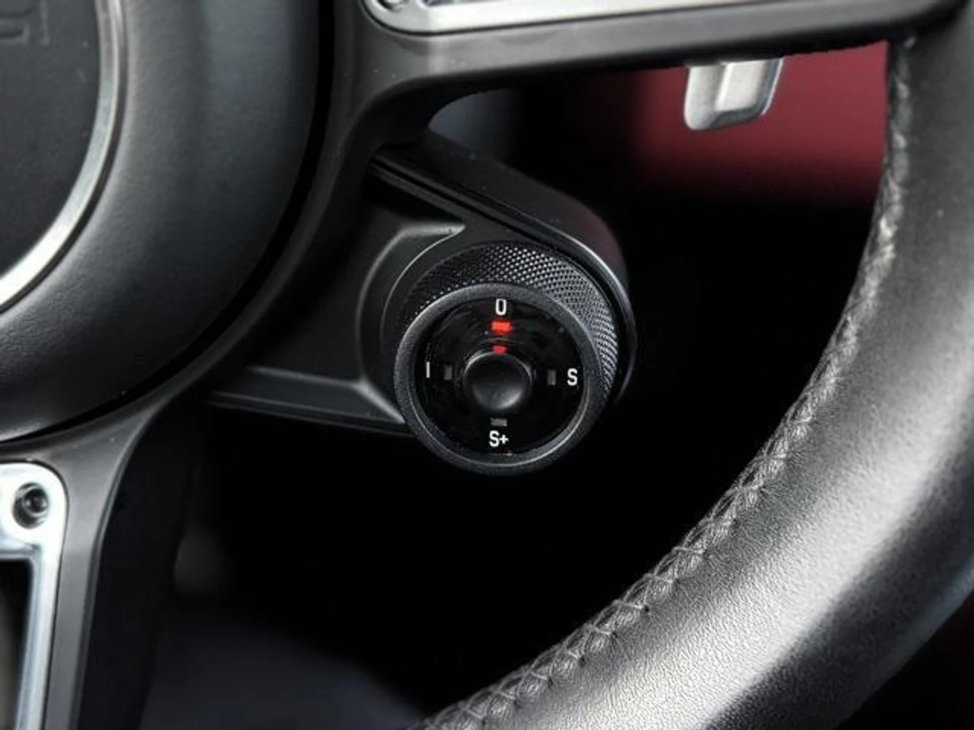 mph022_1301796167_Xu_Qf8yr_Y_bp_48ky3_Ze8k_D9_MKEI_953269b4e6