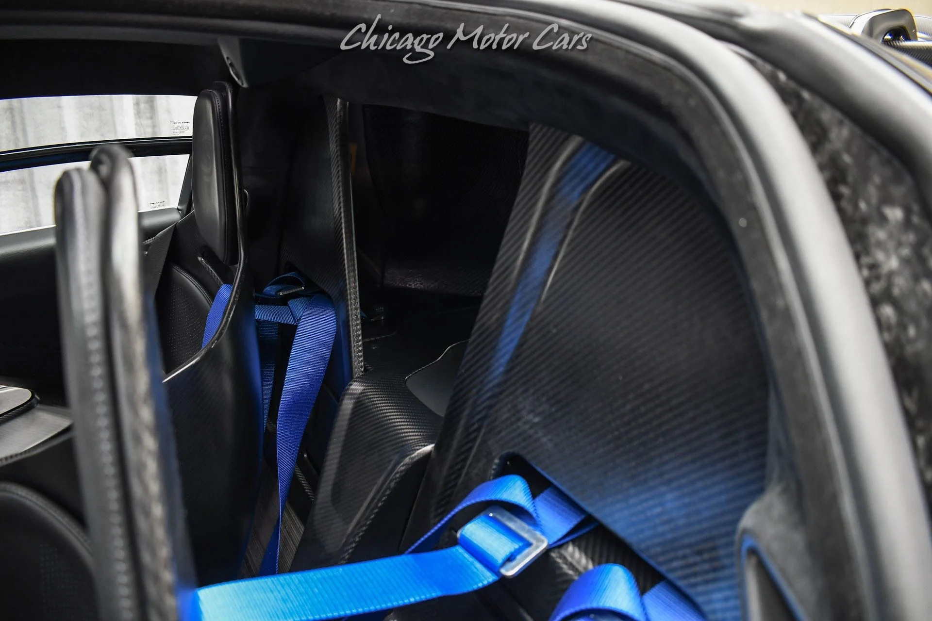 mph022_1301984641_12200_p23_l_e2dd3f163a