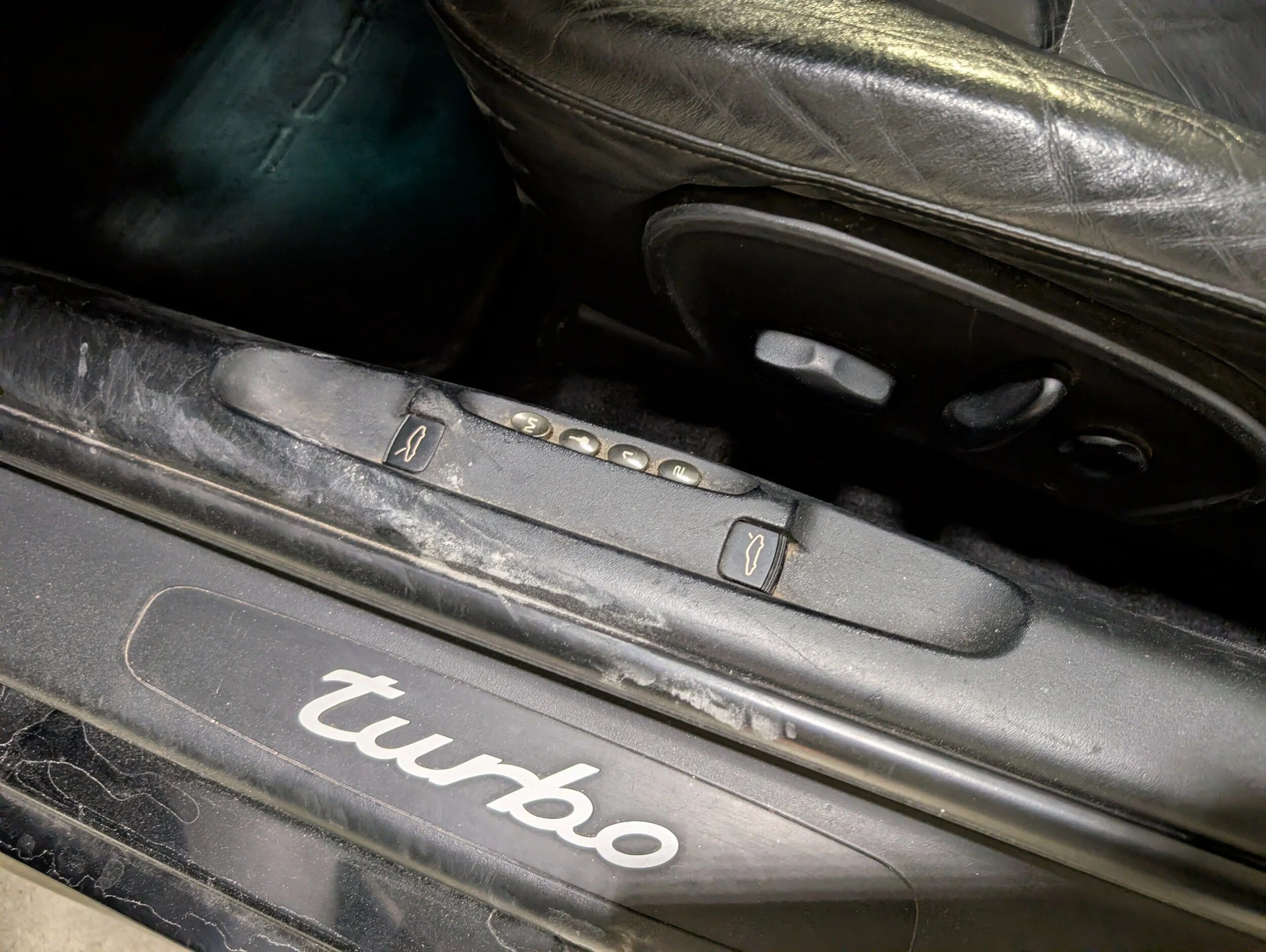 mph022_1310926501_6bc0fee9f878d05b6efa63cddf508317x_d78e7fda2c