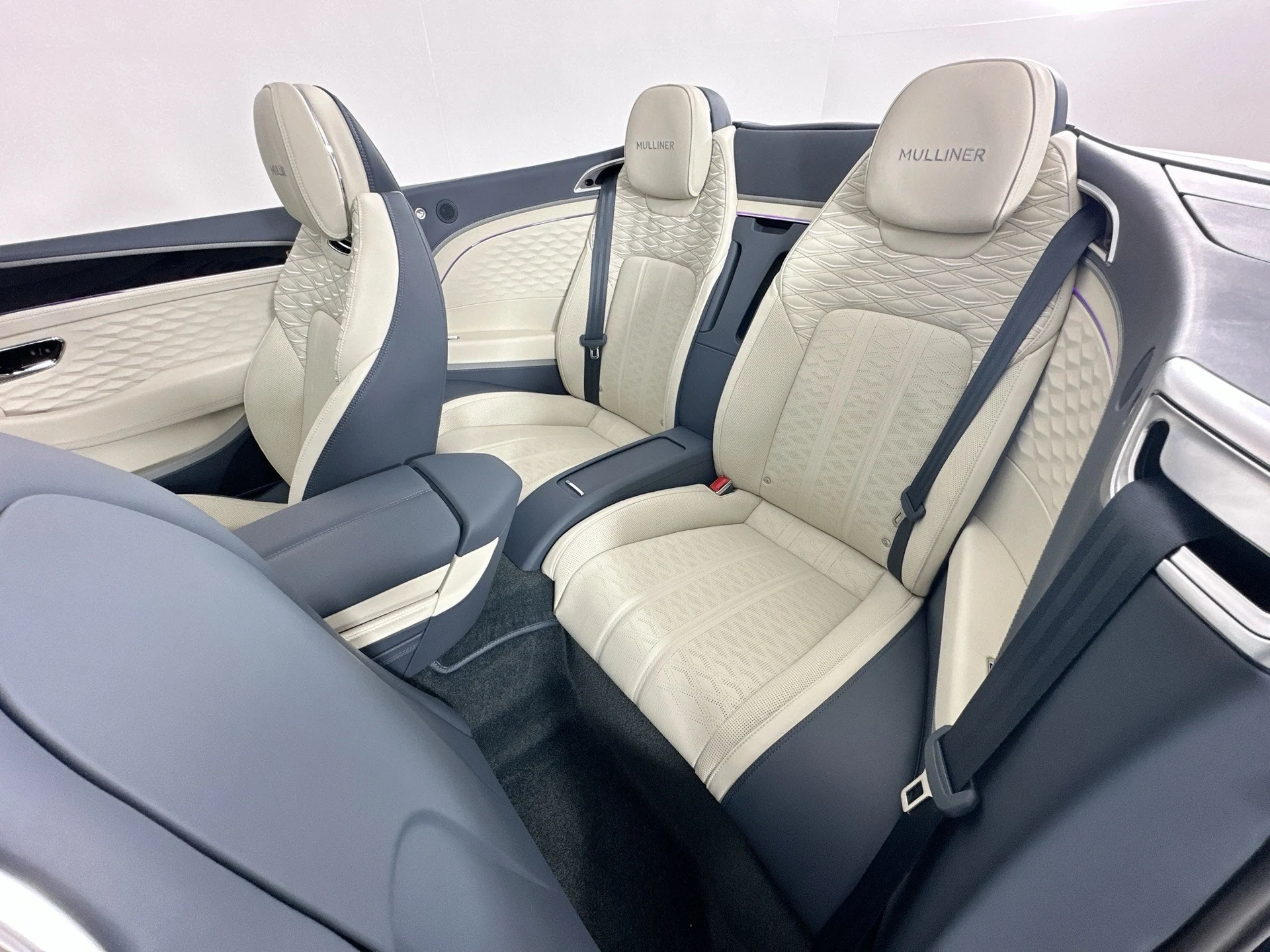 mph022_1314329792_23_49351c22ee