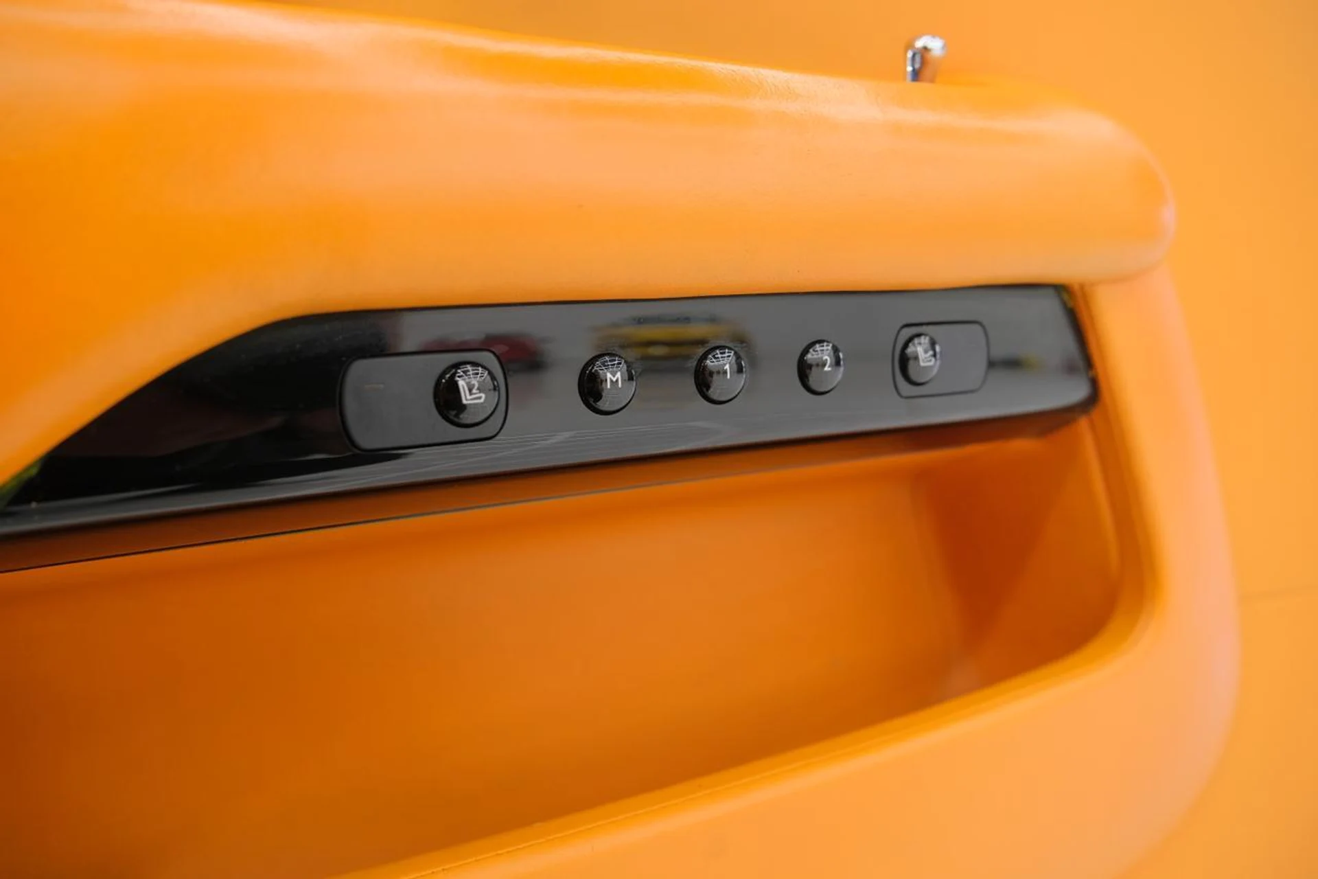 mph022_1314791683_8c333aac60ef1cf37c9e0c22f64c6602_7ff0bc8029