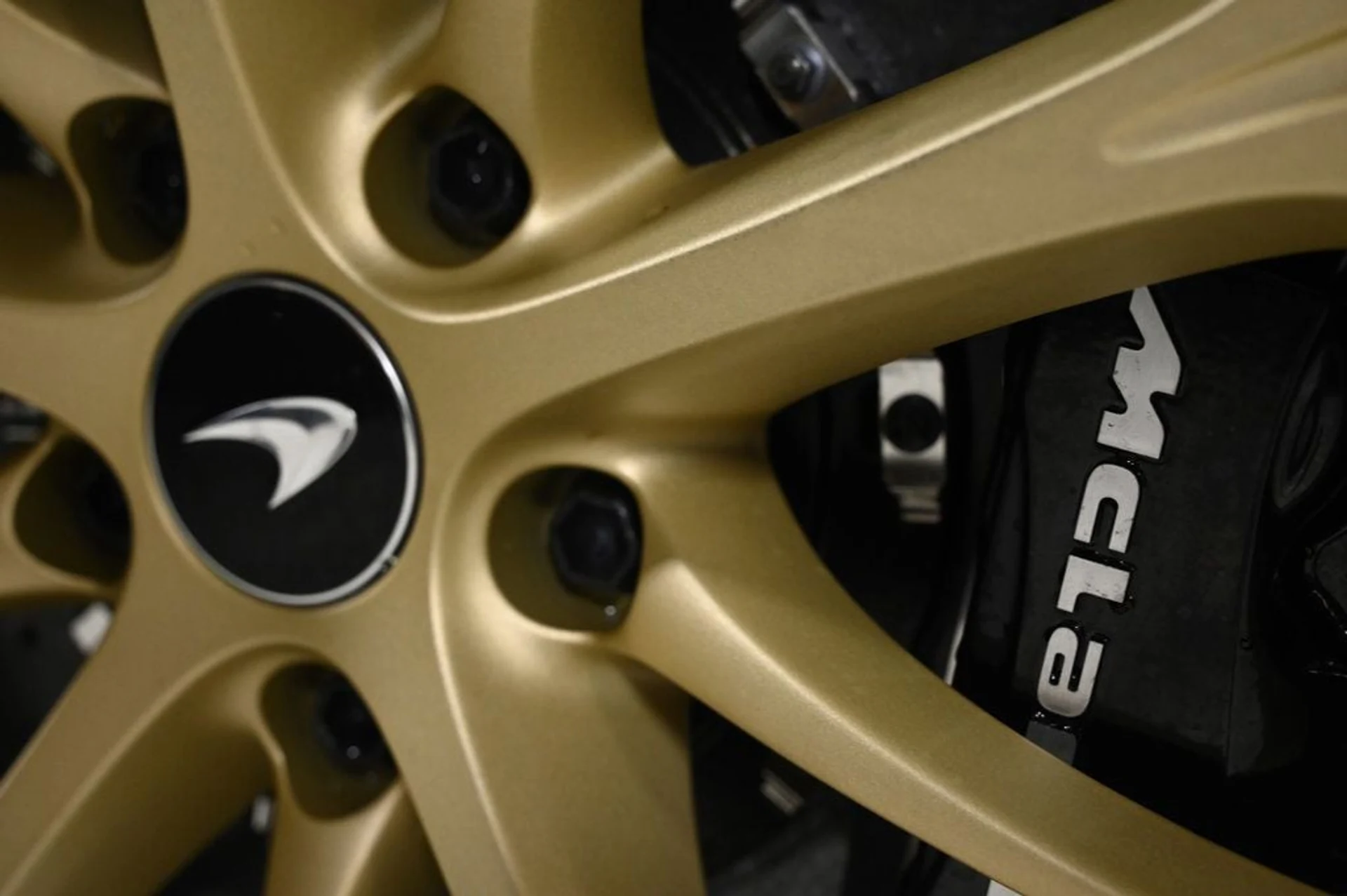 mph022_1319247946_new_2026_mclaren_artura_coupe_11350_22881220_22_1024_8601758abe