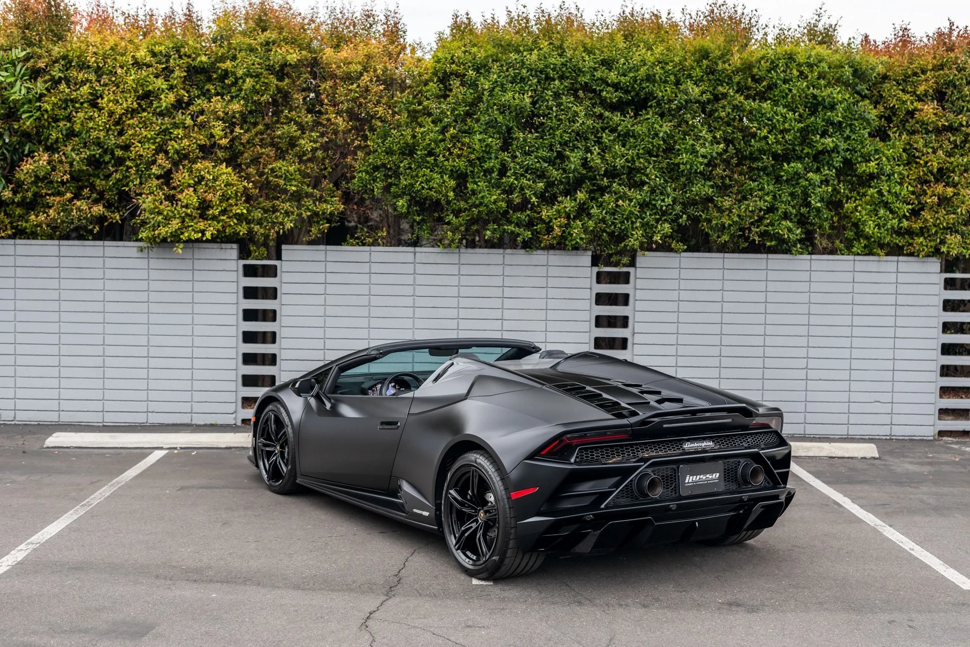 mph022_1322960142_Used_2021_Lamborghini_Huracan_EVO_RWD_Spyder_1745007947_d75acc44c4