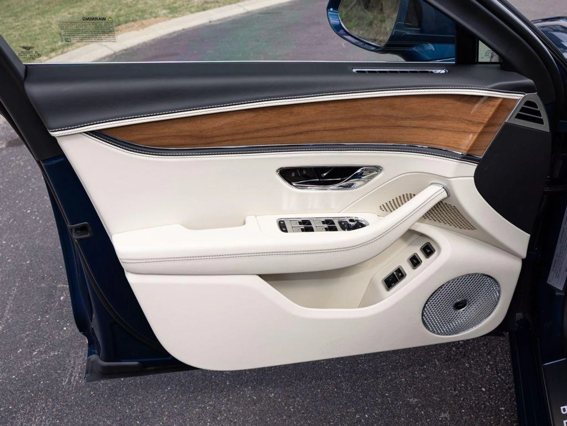 mph022_1325298193_500853698_69ac49d942328134f501cff8_f1a984040b