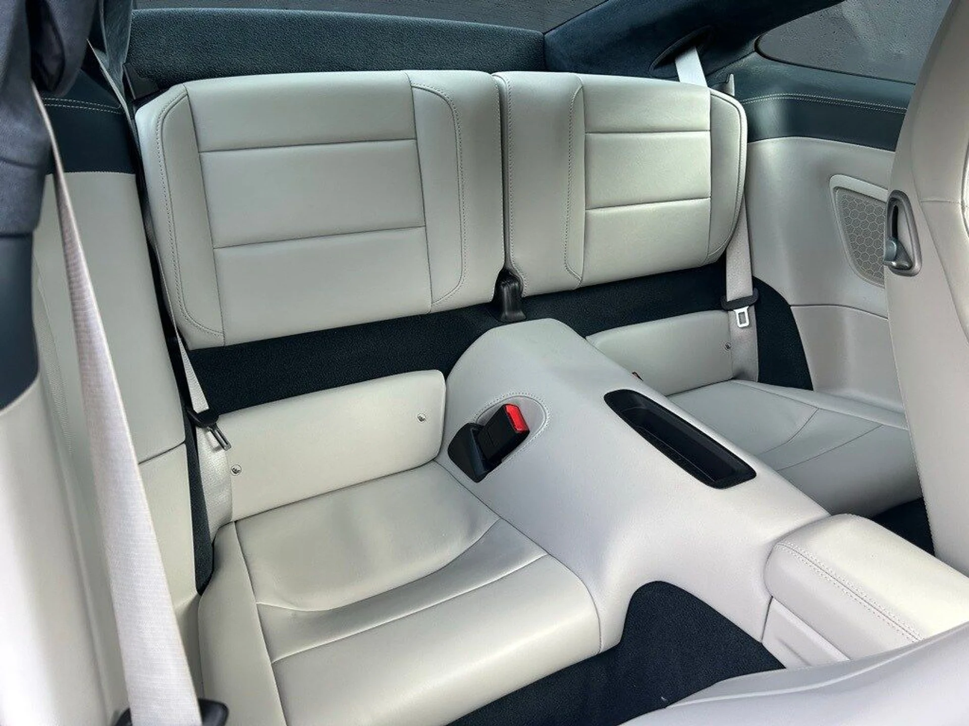 mph022_1326883330_e6c646cd6e02372022a918816a4260ccx_e6f3fdc78c