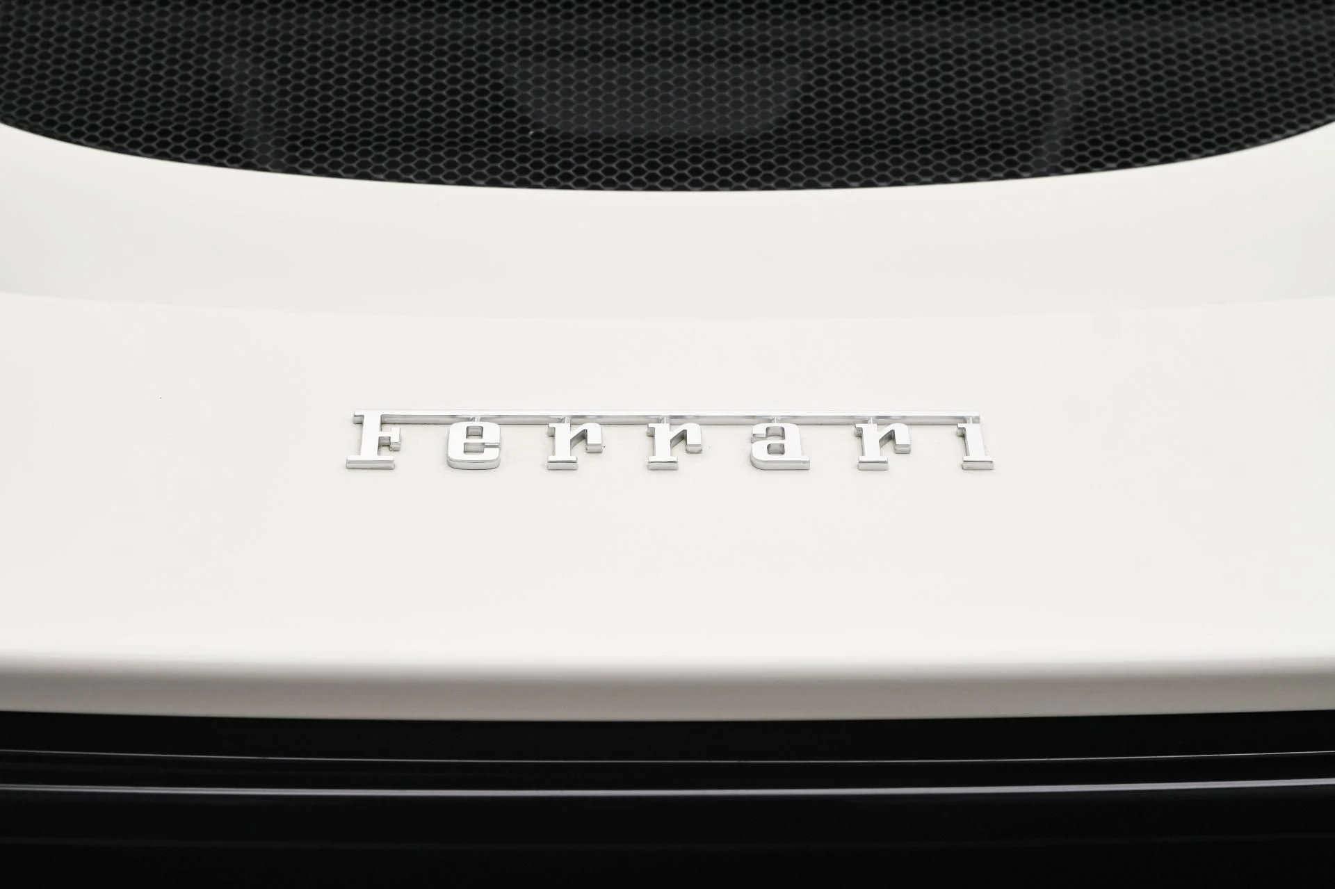 mph022_1326960309_Used_2023_Ferrari_296_GTS_1753430596_ae941c32da