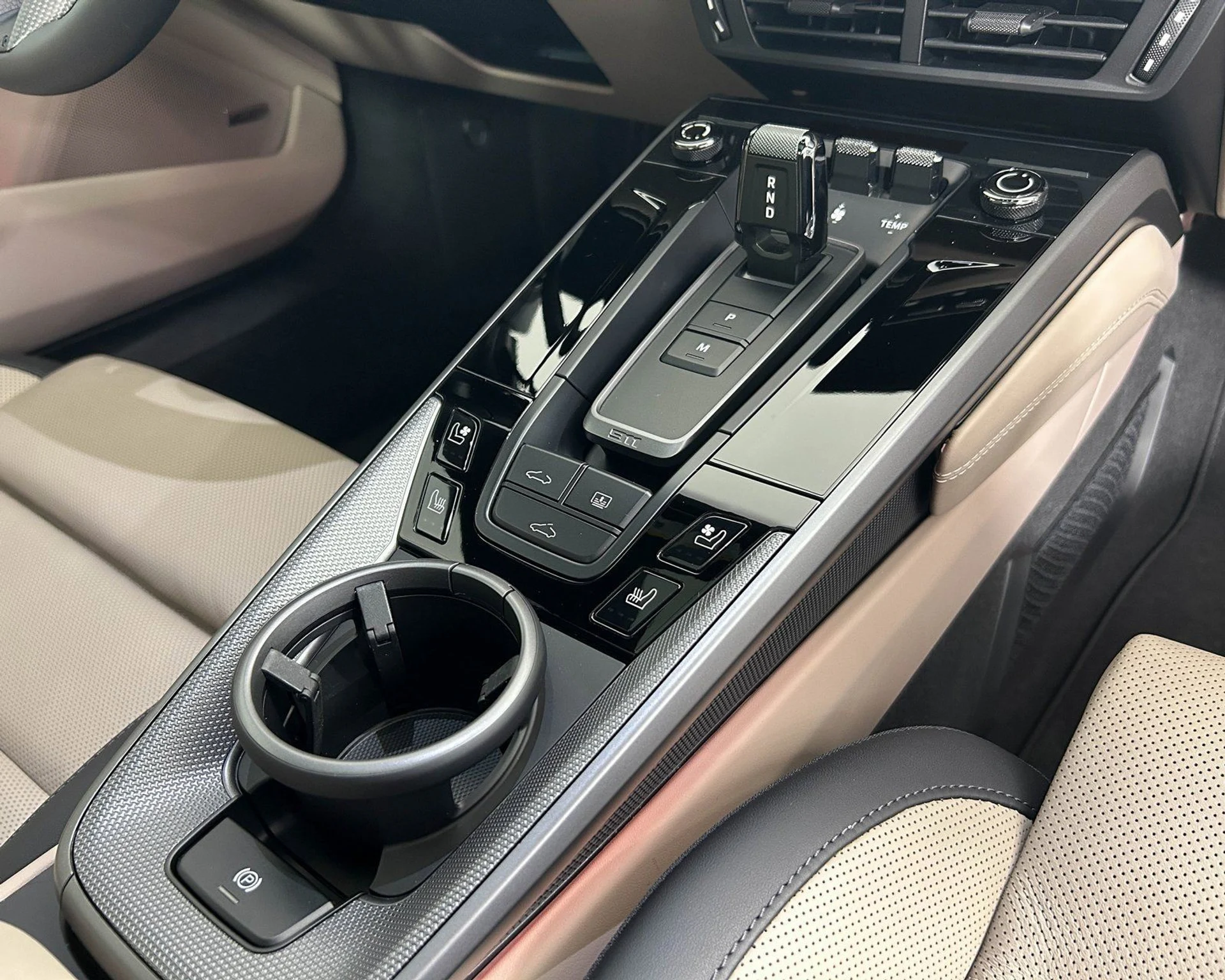 mph022_1331971112_550700b7dec94499a14372be1ede90de_4700360f5a