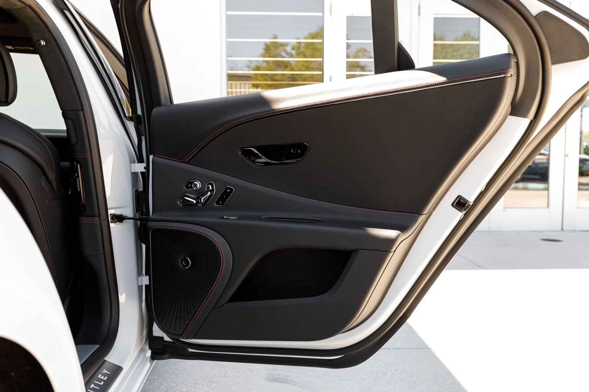 mph022_1332962524_49321194883ffbc6ca383dfa479e0e23x_fd8be58669