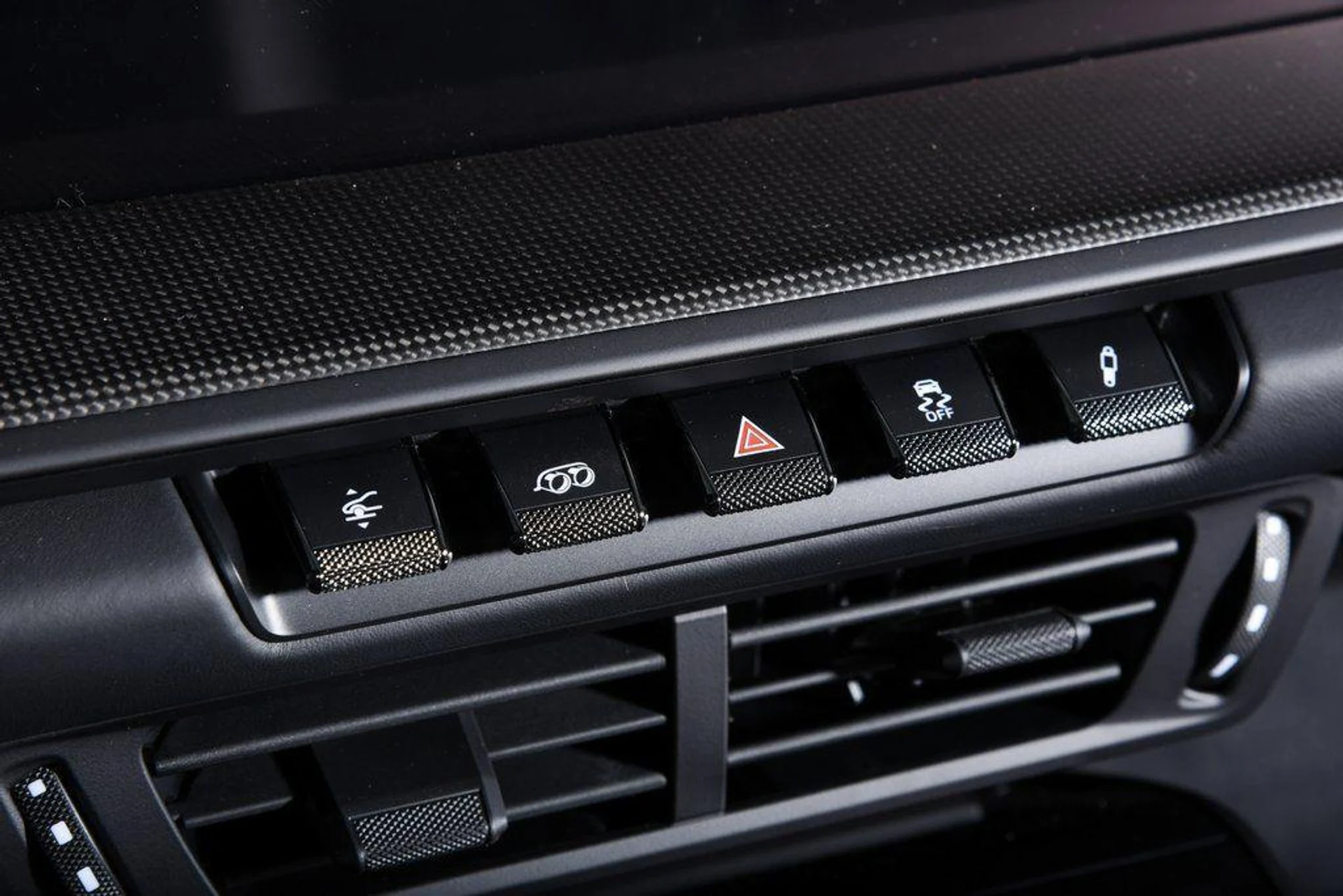 mph022_1333524882_38x15e_HHC_6n891_L_Ma5q_77p_Y_Ozs_37ba4c7e1e