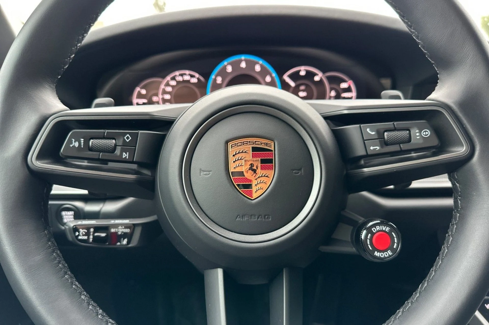 mph022_1335429645_4db5bc2840f234a579213326851bd092_5ae81a14fa