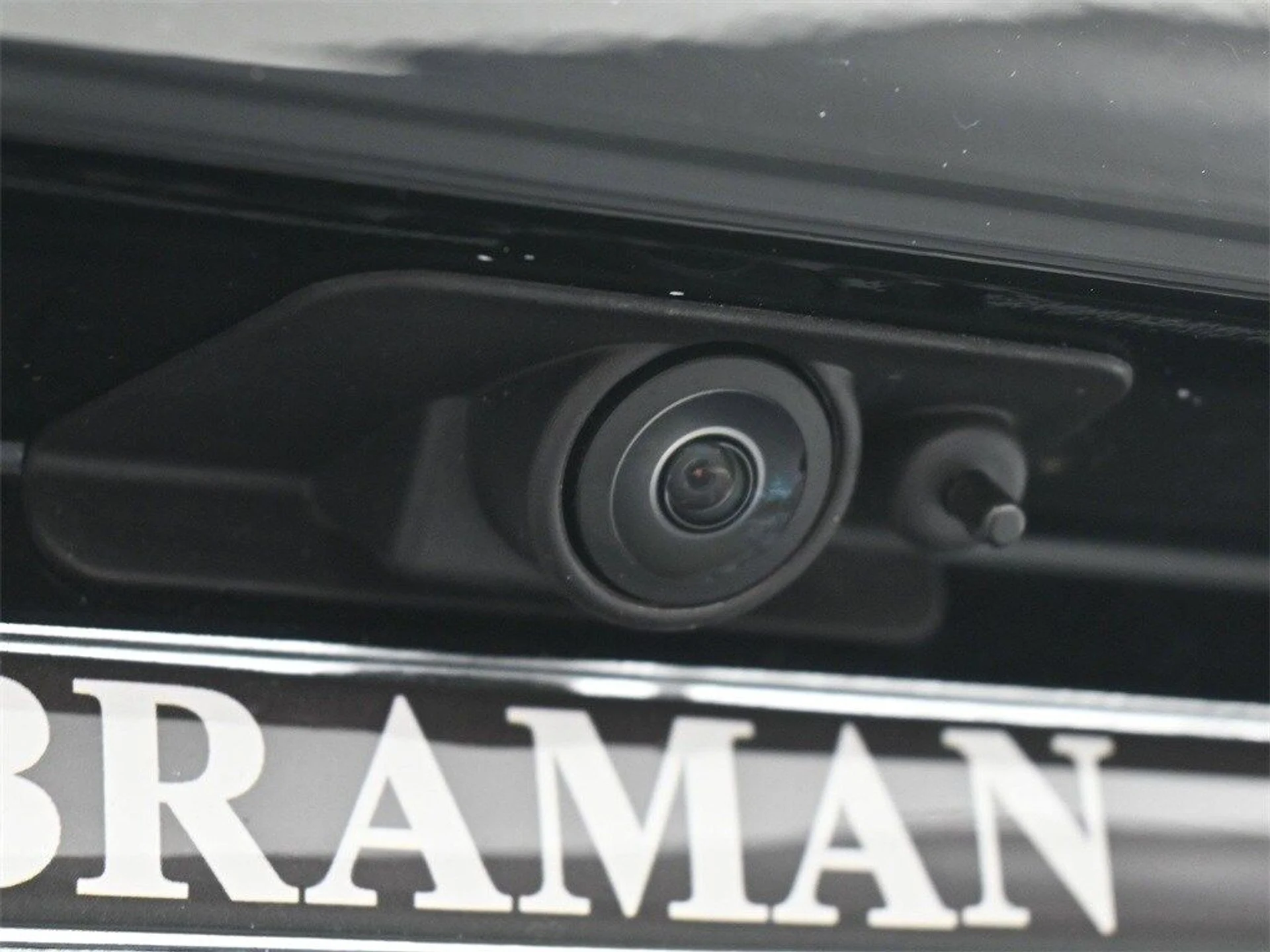 mph022_133618061_84ee56d40c979e23132a374f5000af20x_e379cee55a